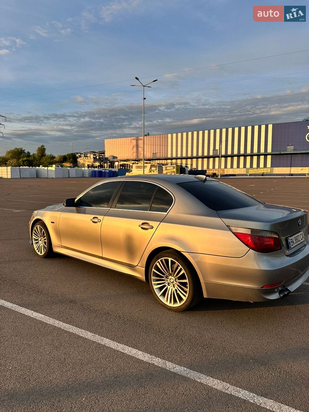 BMW 5 Series 2005 VIN WBADL81060GX55521 фото оголошення 3 з 17