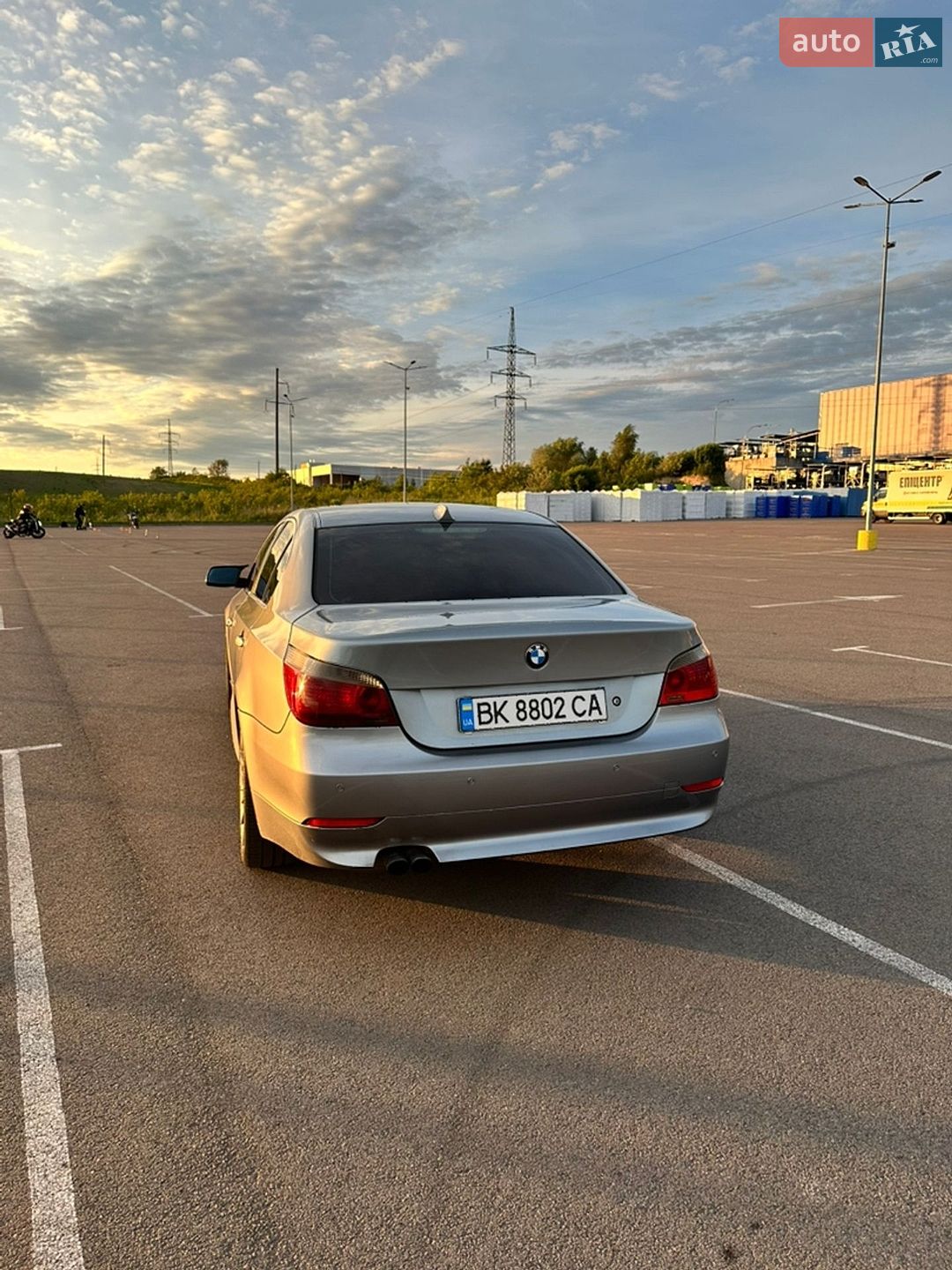 BMW 5 Series 2005 VIN WBADL81060GX55521 фото оголошення 4 з 17