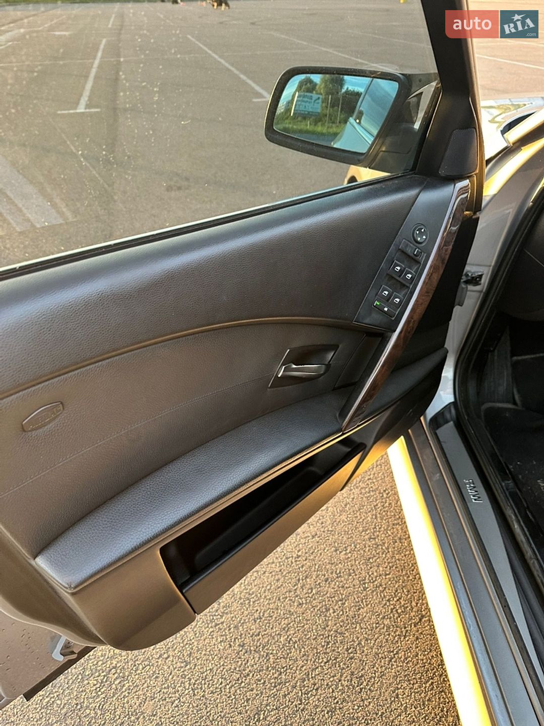 BMW 5 Series 2005 VIN WBADL81060GX55521 фото оголошення 9 з 17