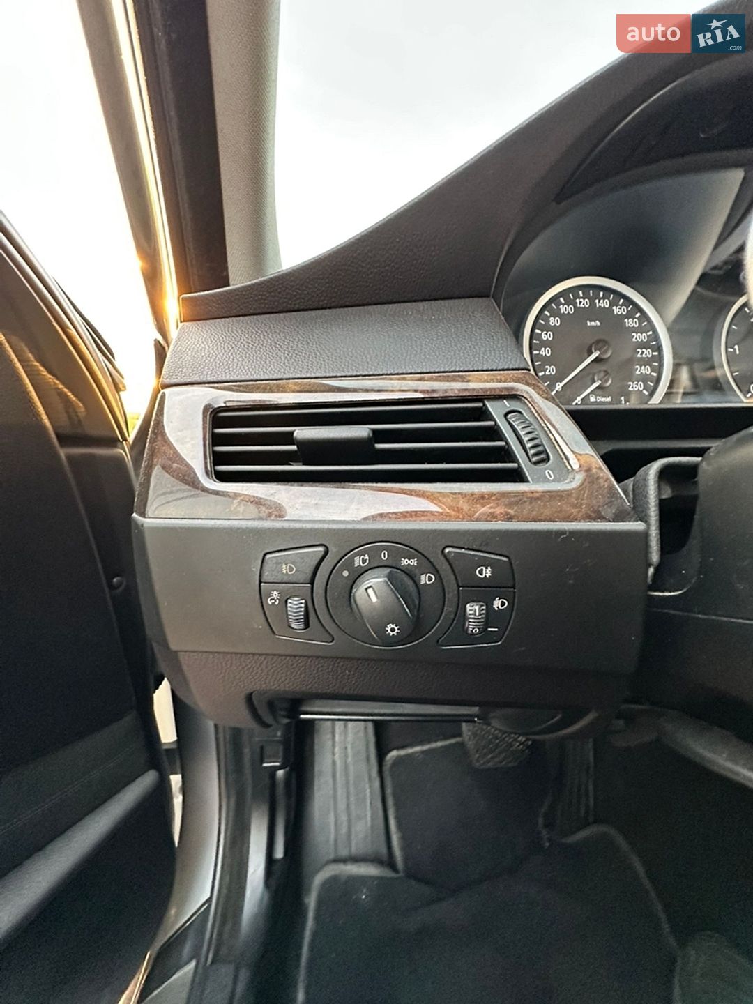 BMW 5 Series 2005 VIN WBADL81060GX55521 фото оголошення 16 з 17