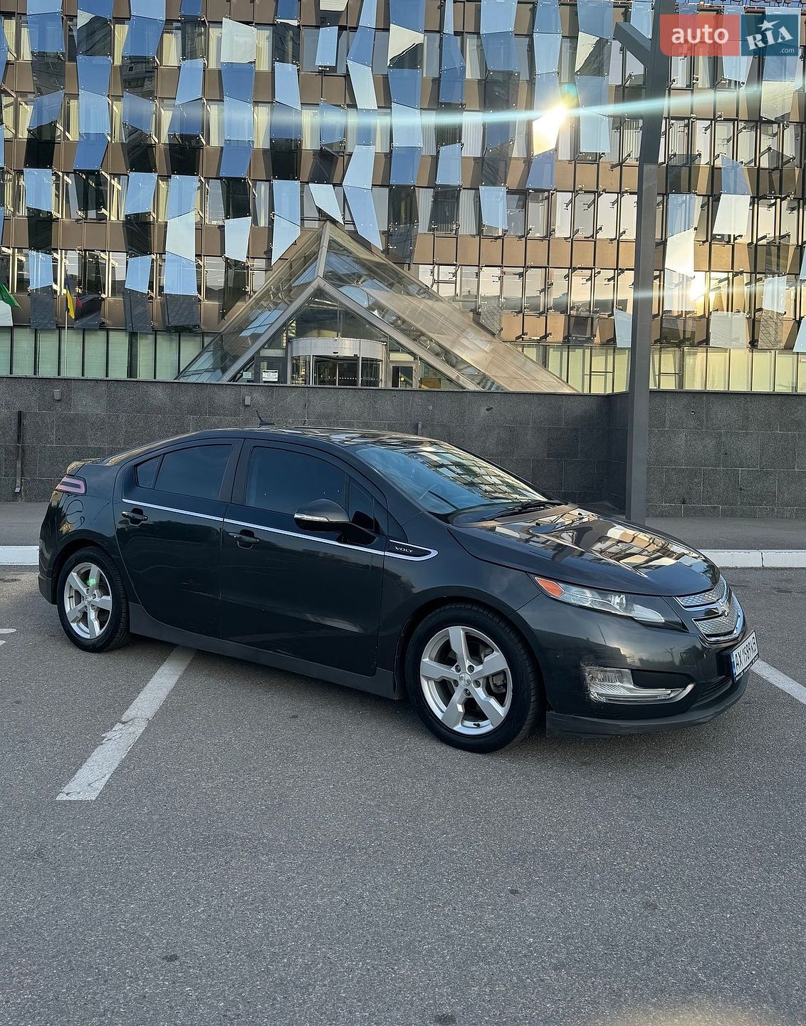 Chevrolet Volt 2014 VIN 1G1RF6E4XEU167348 фото оголошення 5 з 30