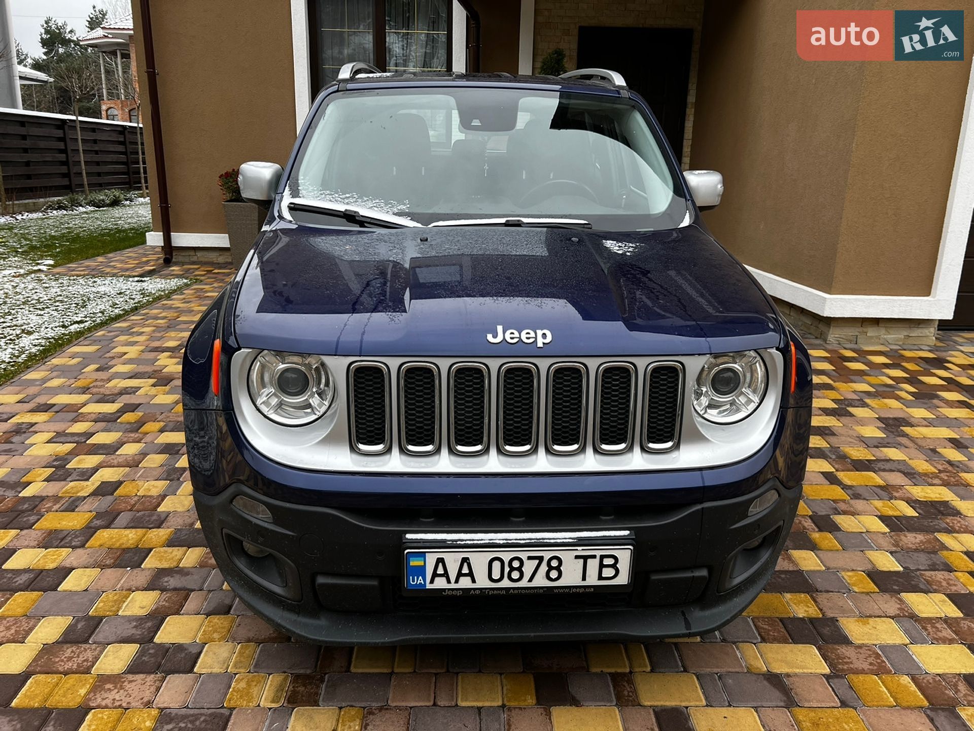 Jeep Renegade 2016 VIN 1C4BU0000HPE93666 фото оголошення 8 з 12