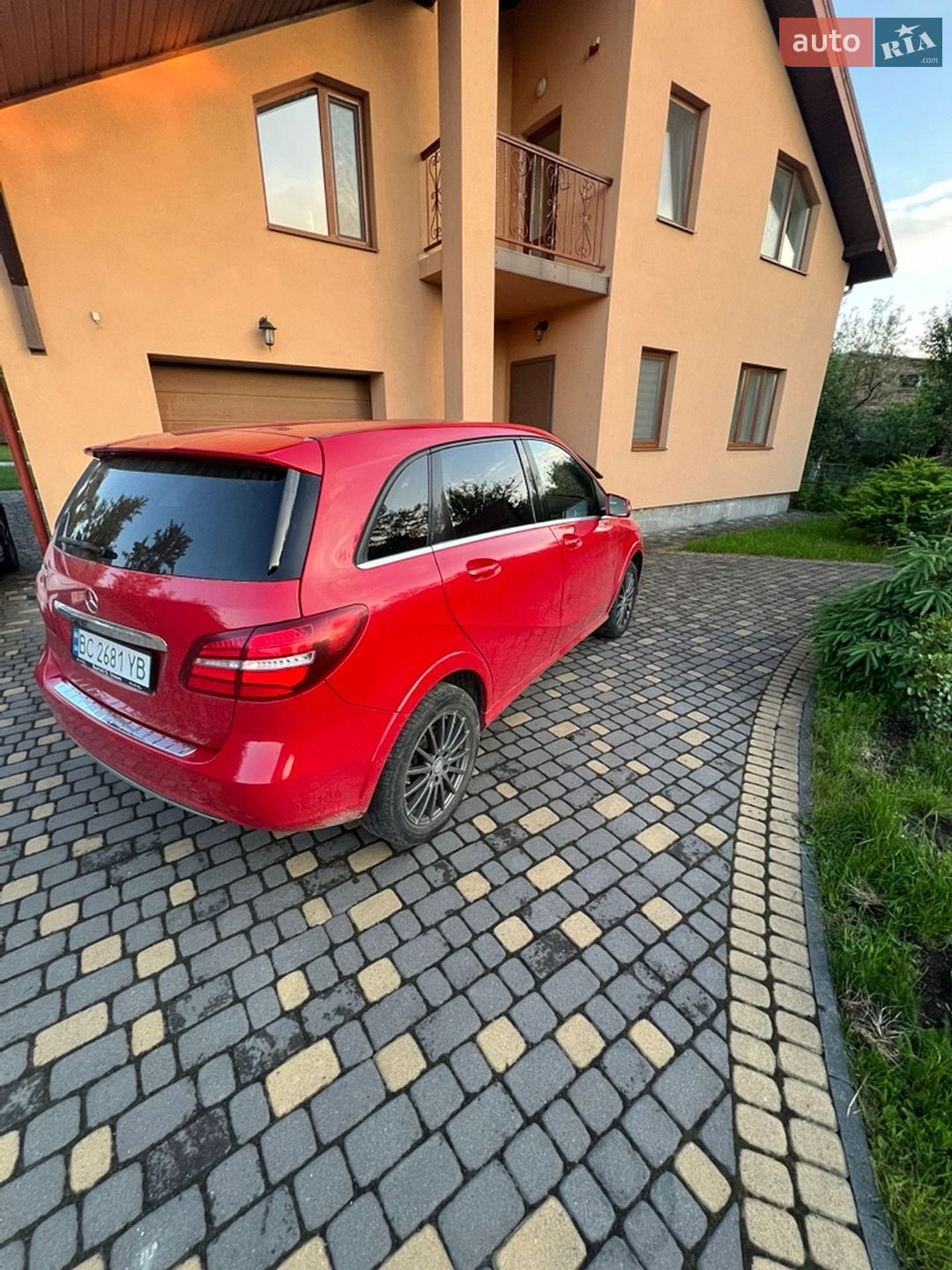 Mercedes-Benz B-Class 2016 VIN WDD2428901J013468 фото оголошення 5 з 10
