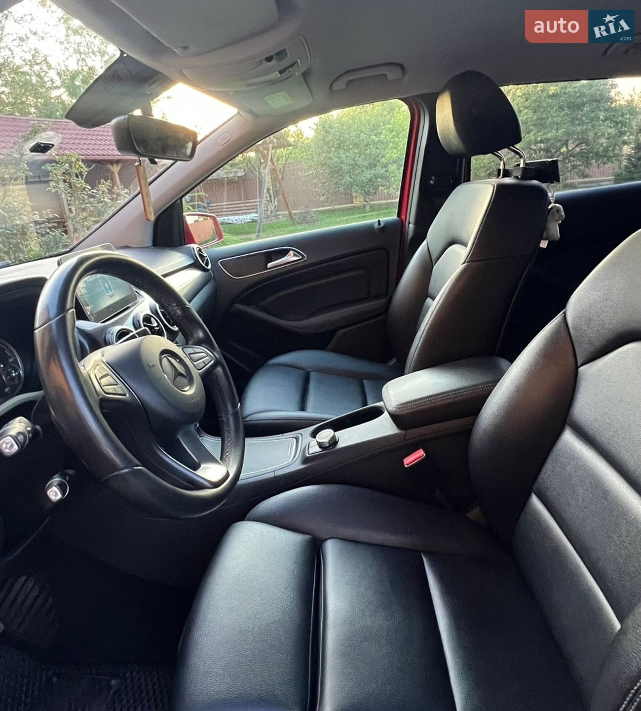Mercedes-Benz B-Class 2016 VIN WDD2428901J013468 фото оголошення 7 з 10