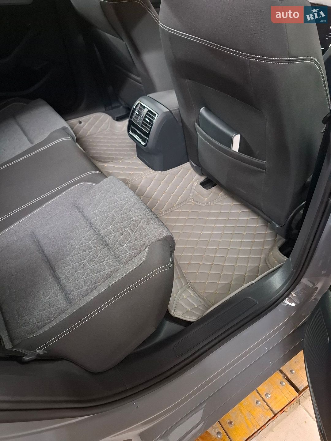 Volkswagen Passat 2022 VIN WVWZZZ3CZPE011776 фото оголошення 68 з 70