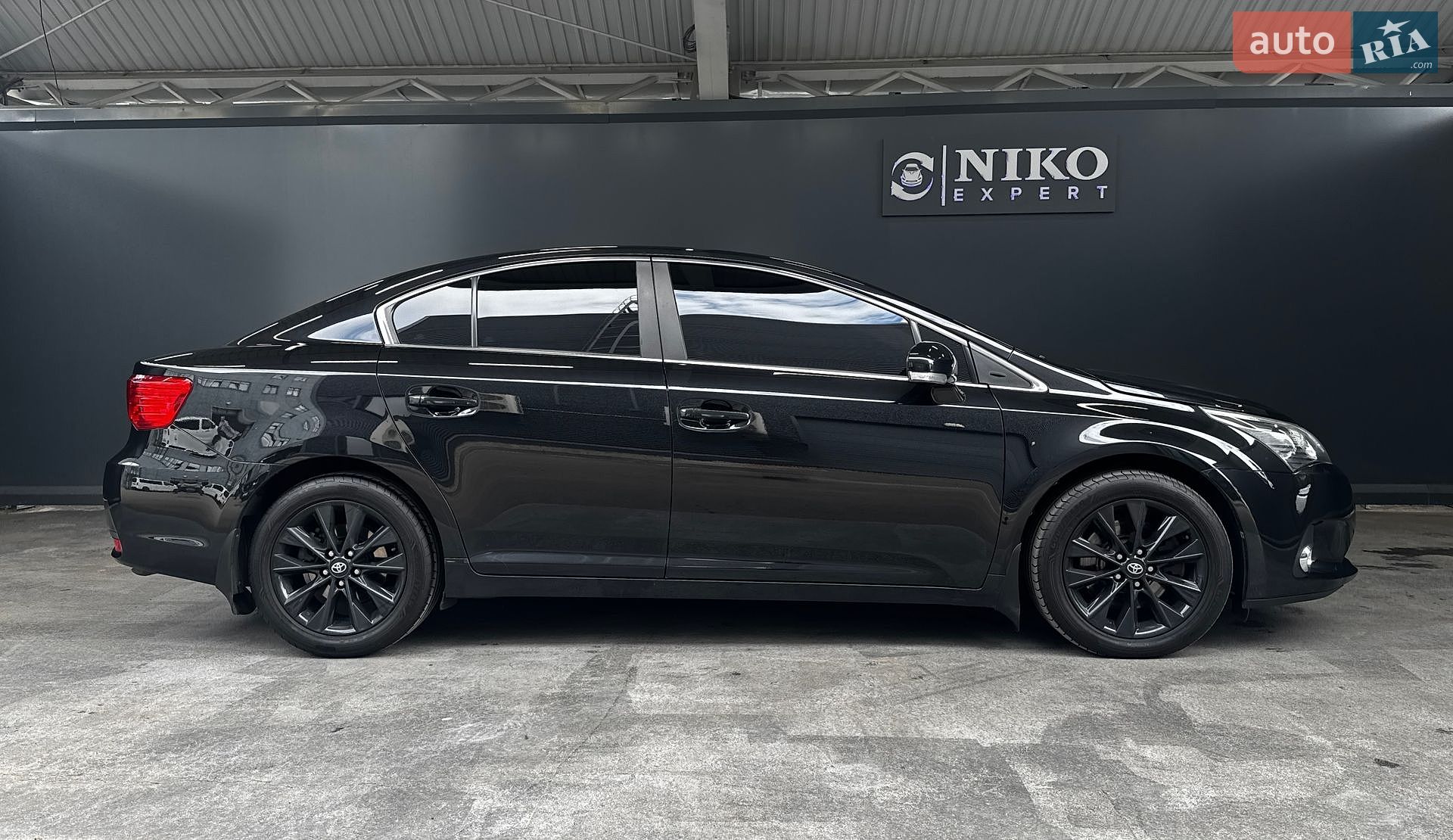 Toyota Avensis 2015 VIN SB1BB76L20E042478 фото оголошення 17 з 35