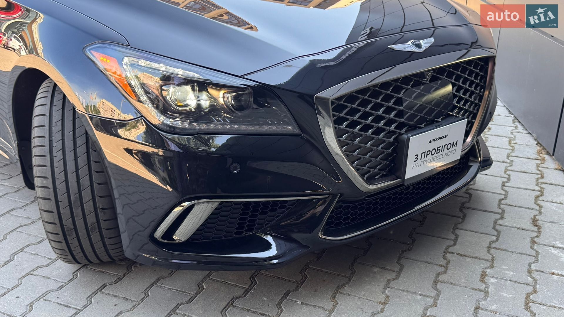 Genesis G80 2017 VIN KMHGN4JB4JU249544 фото оголошення 14 з 36