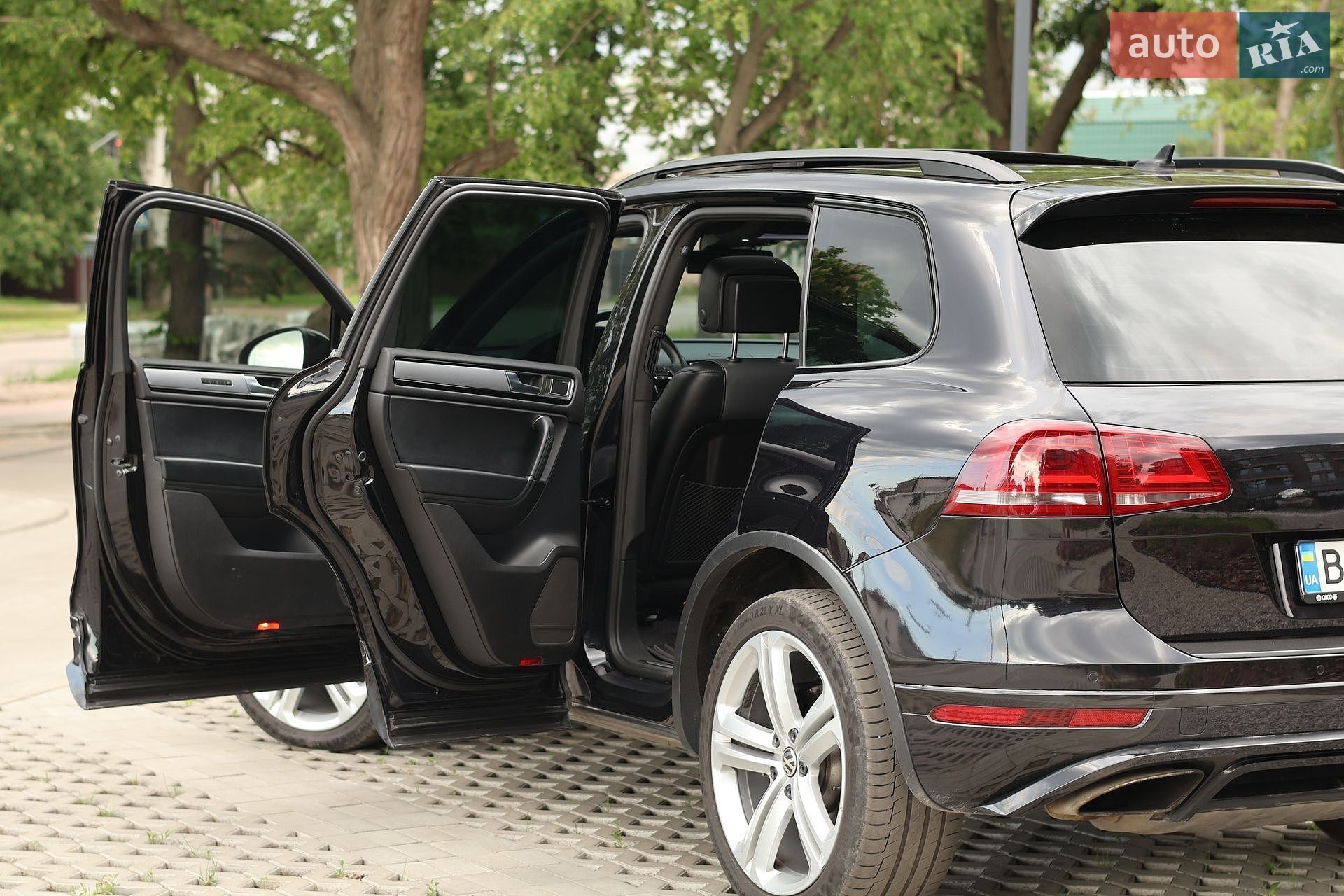 Volkswagen Touareg 2015 VIN WVGZZZ7PZFD016459 фото оголошення 6 з 28