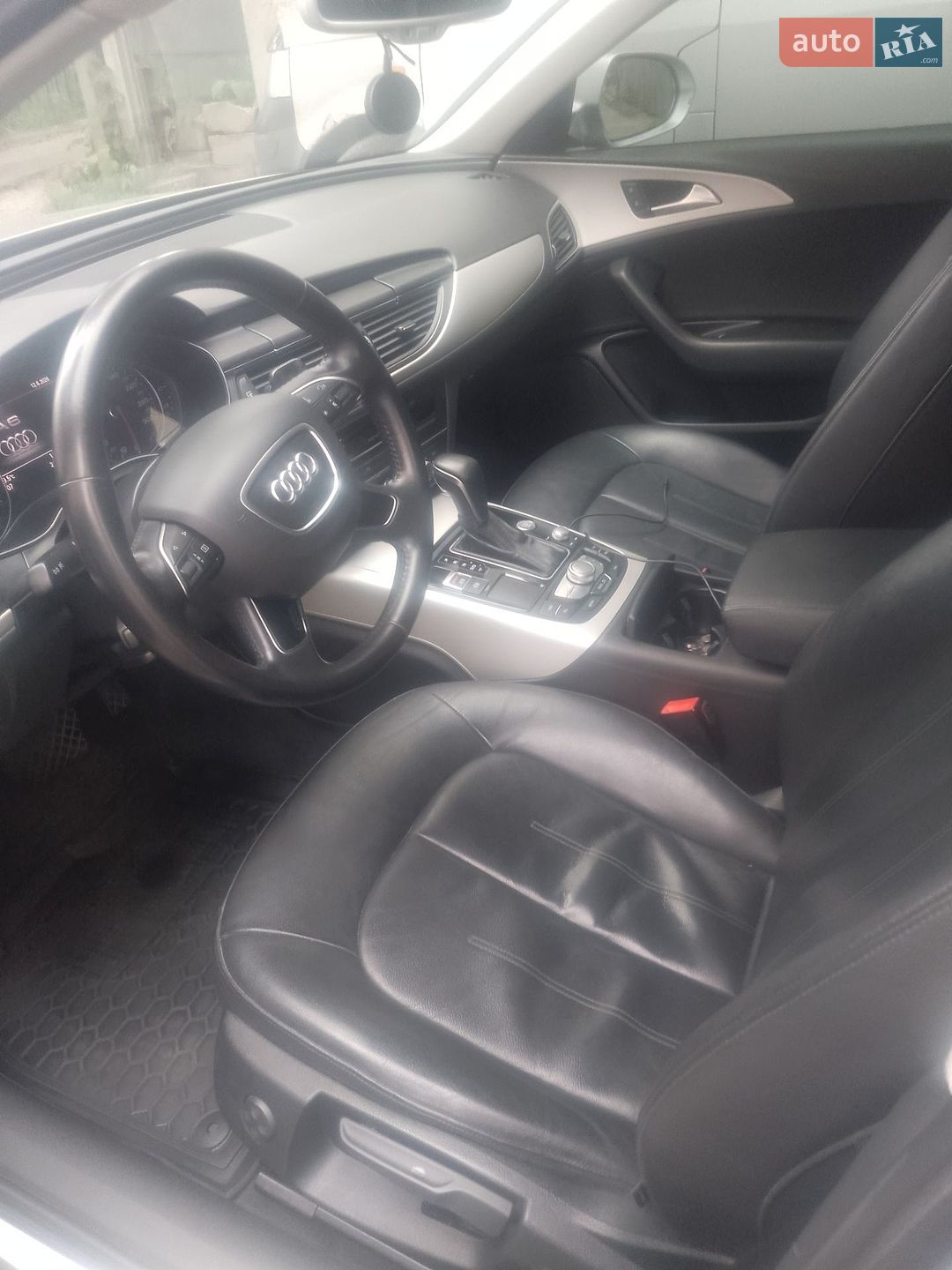 Audi A6 2015 VIN WAUZZZ4G1GN077107 фото оголошення 10 з 12