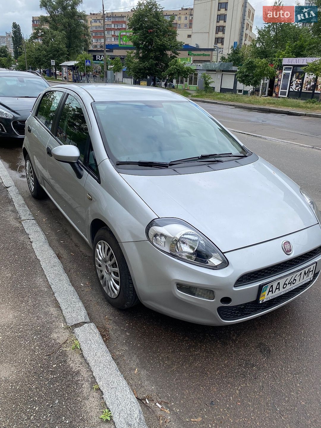 Fiat Grande Punto 2012 VIN ZFA19900000892935 фото оголошення 2 з 11