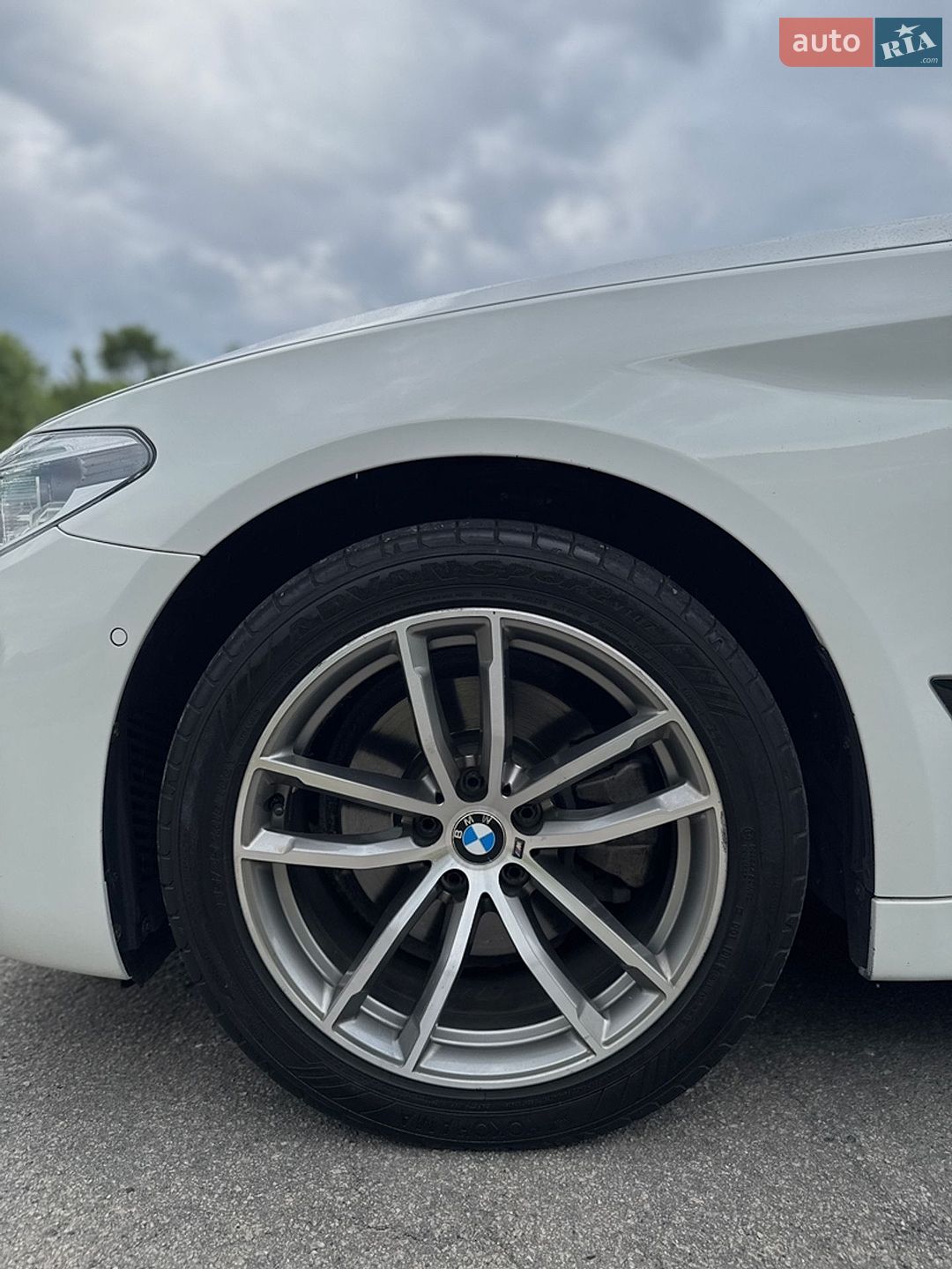 BMW 5 Series 2017 VIN WBAJC3105HG921870 фото оголошення 24 з 64