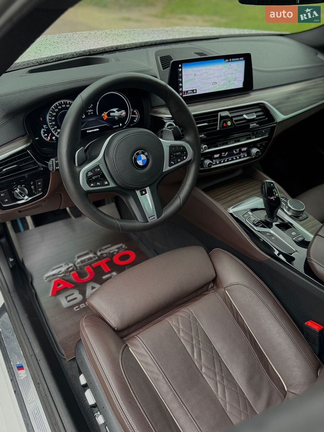 BMW 5 Series 2017 VIN WBAJC3105HG921870 фото оголошення 29 з 64