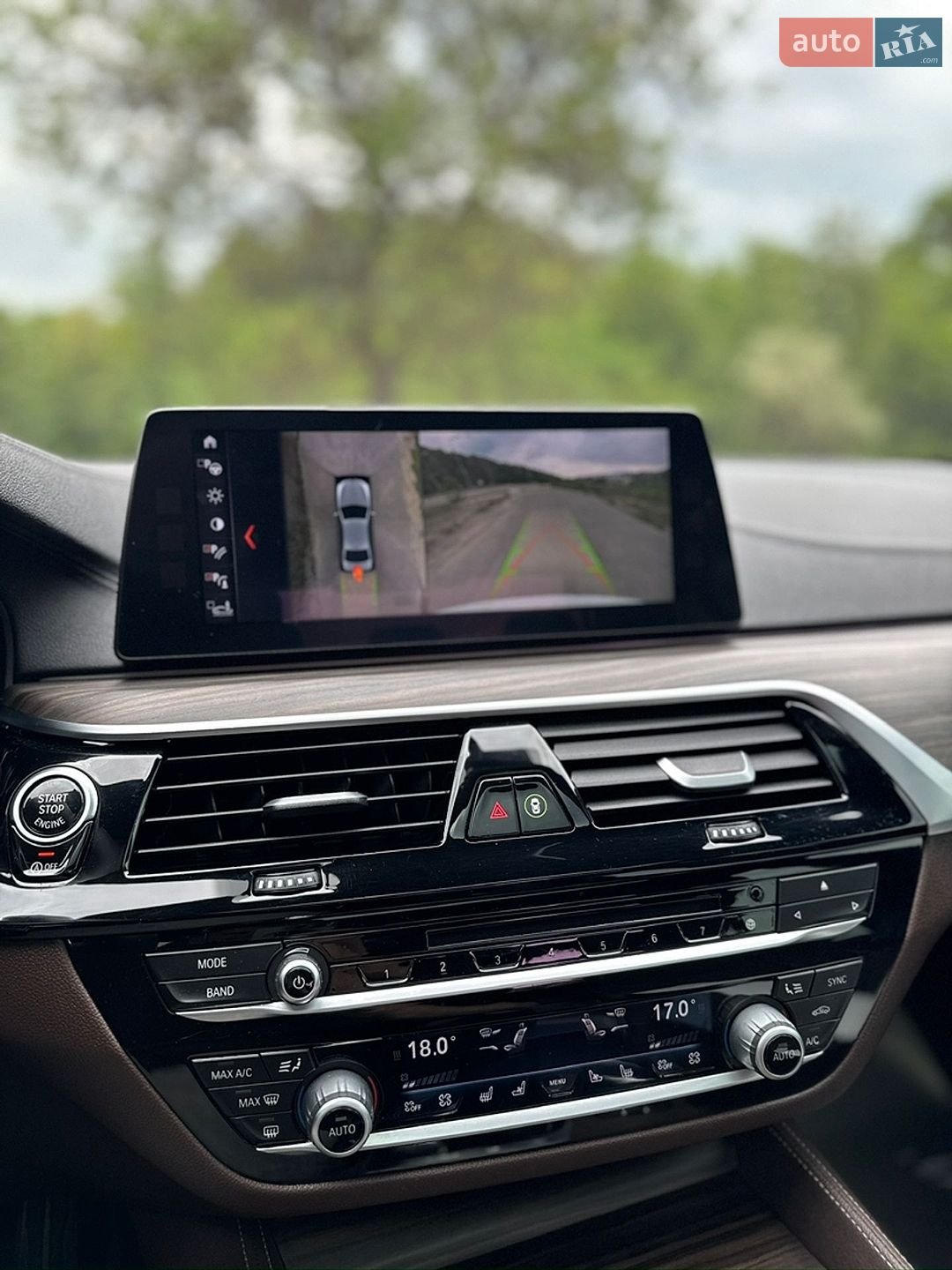 BMW 5 Series 2017 VIN WBAJC3105HG921870 фото оголошення 48 з 64