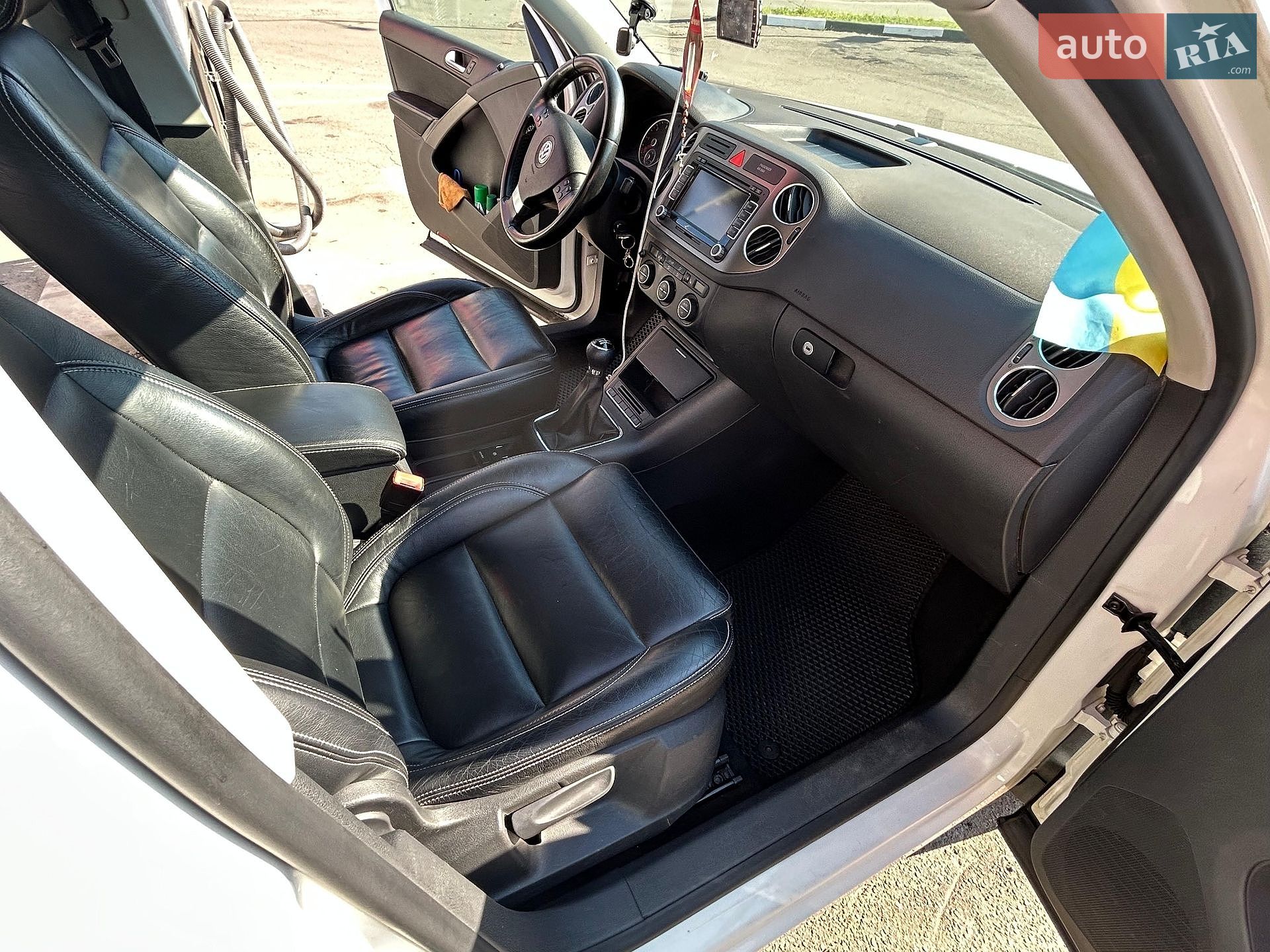 Volkswagen Tiguan 2009 VIN WVGZZZ5NZAW005750 фото оголошення 8 з 23