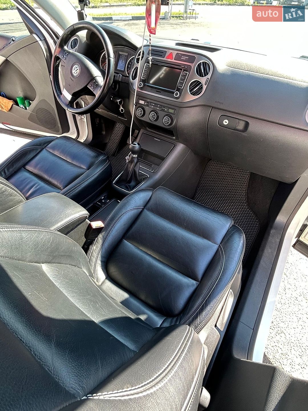 Volkswagen Tiguan 2009 VIN WVGZZZ5NZAW005750 фото оголошення 10 з 23