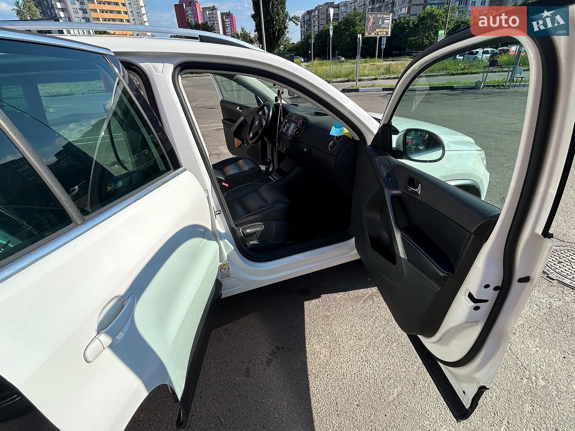 Volkswagen Tiguan 2009 VIN WVGZZZ5NZAW005750 фото оголошення 11 з 23