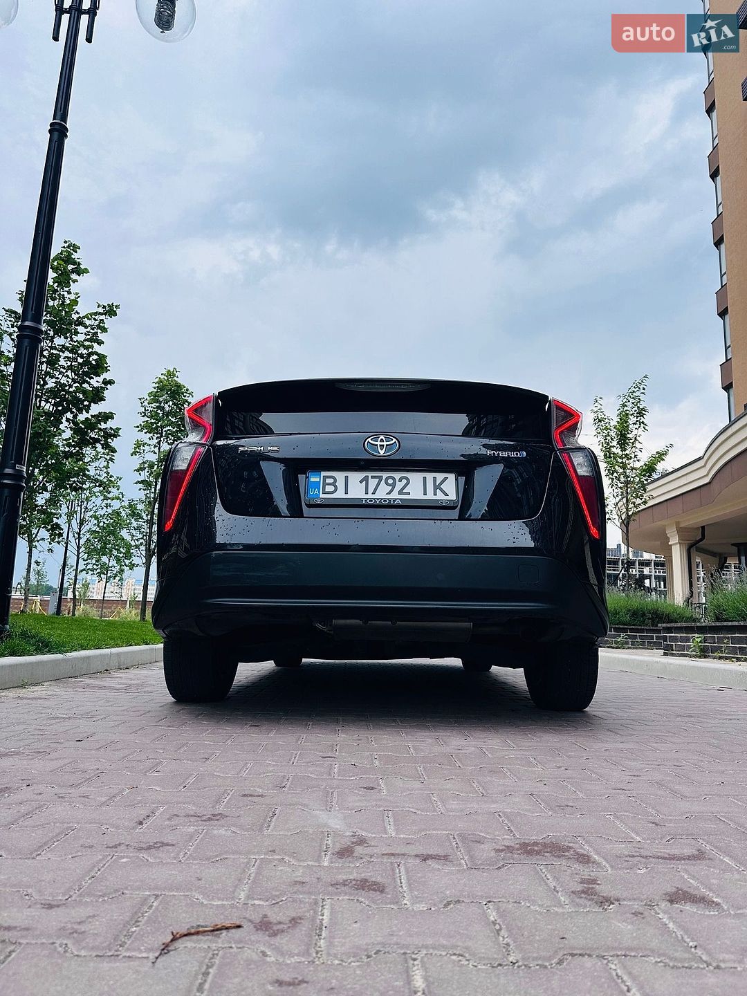 Toyota Prius 2016 VIN JTDKBRFU6G3003432 фото оголошення 5 з 24