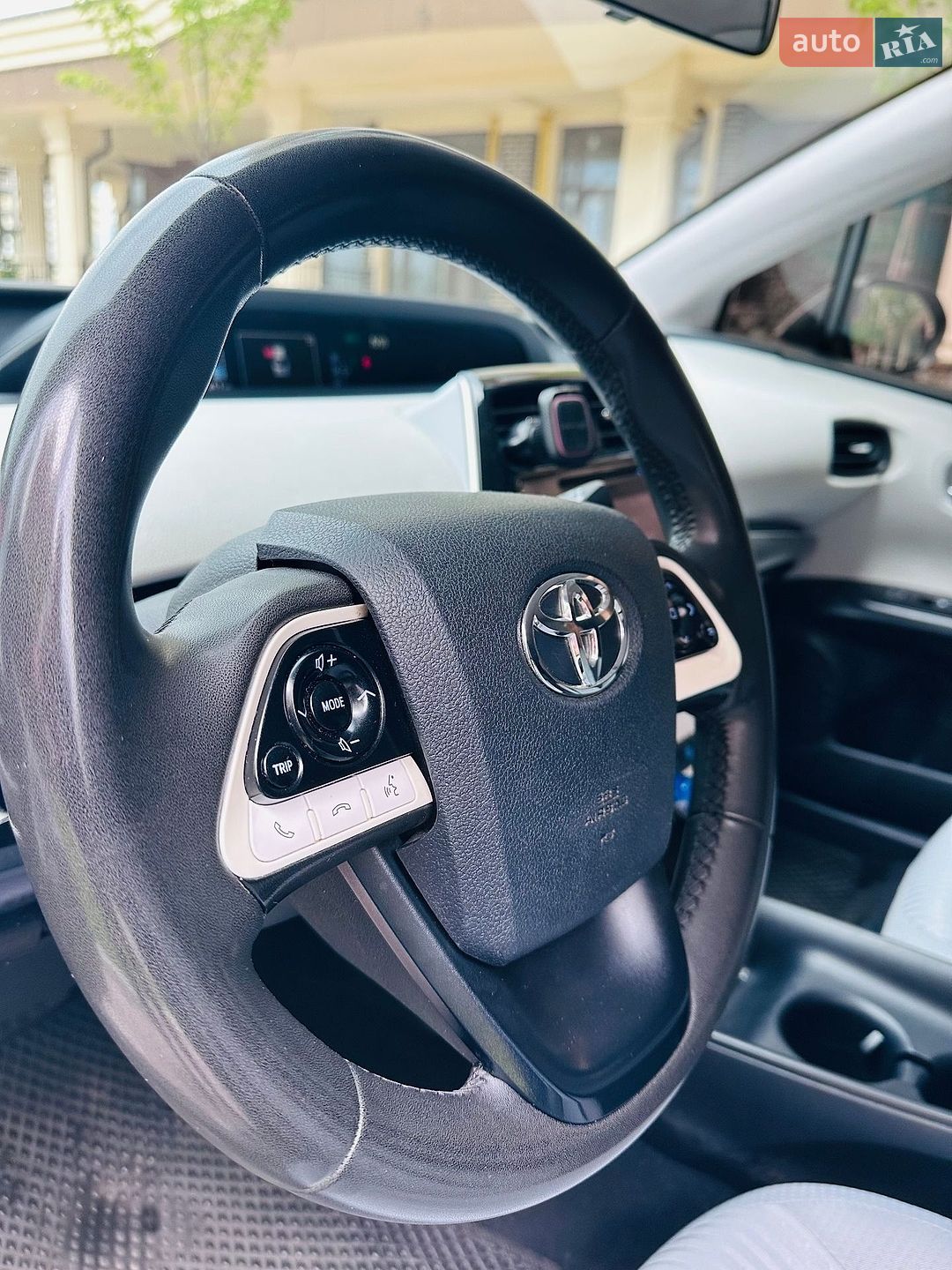 Toyota Prius 2016 VIN JTDKBRFU6G3003432 фото оголошення 15 з 24