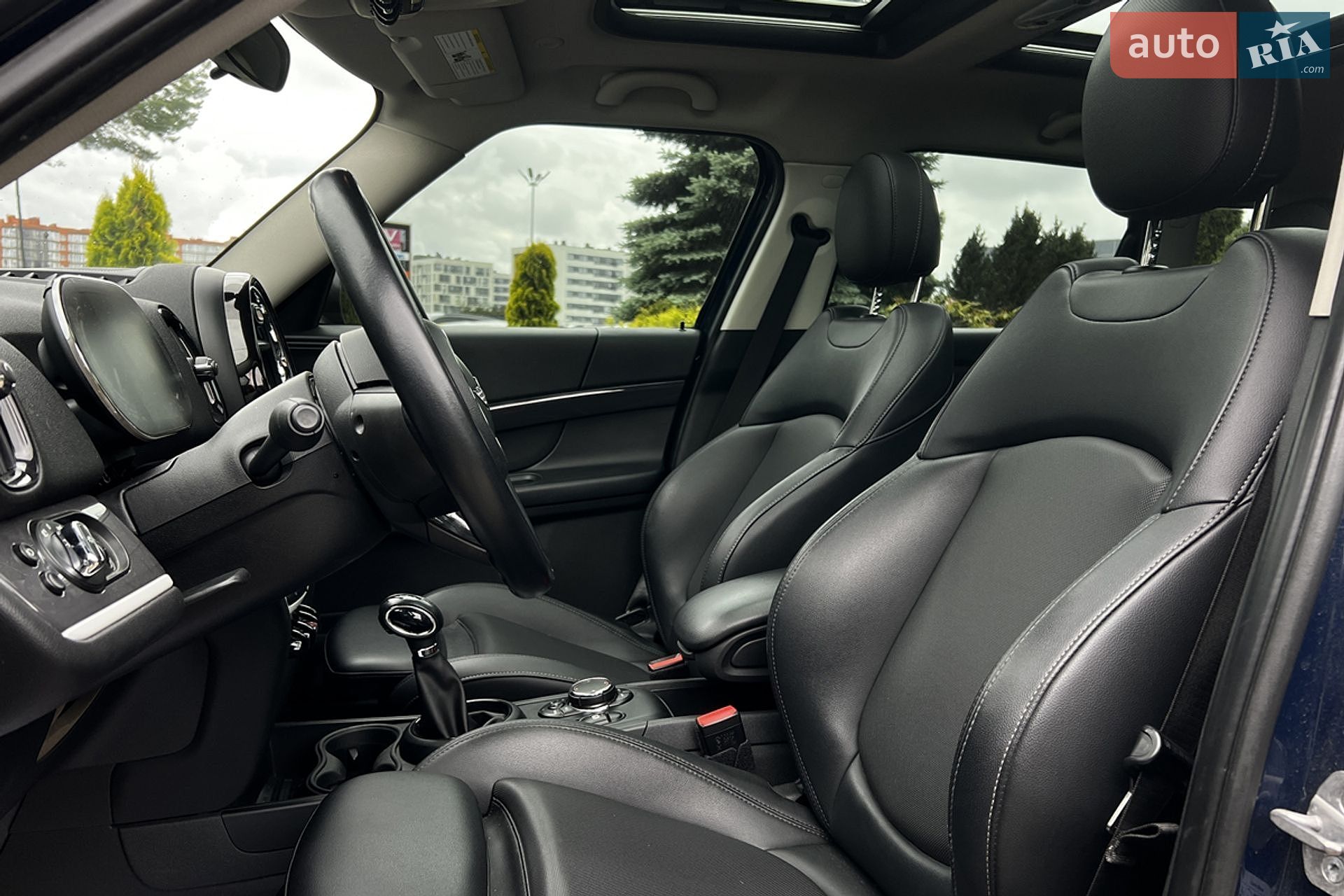 MINI Countryman 2018 VIN WMZYT3C32J3E93393 фото оголошення 9 з 27