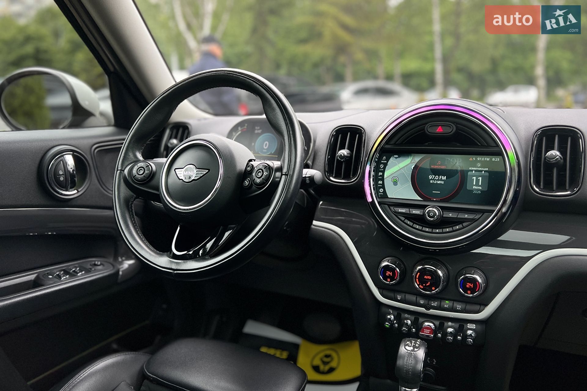 MINI Countryman 2018 VIN WMZYT3C32J3E93393 фото оголошення 25 з 27