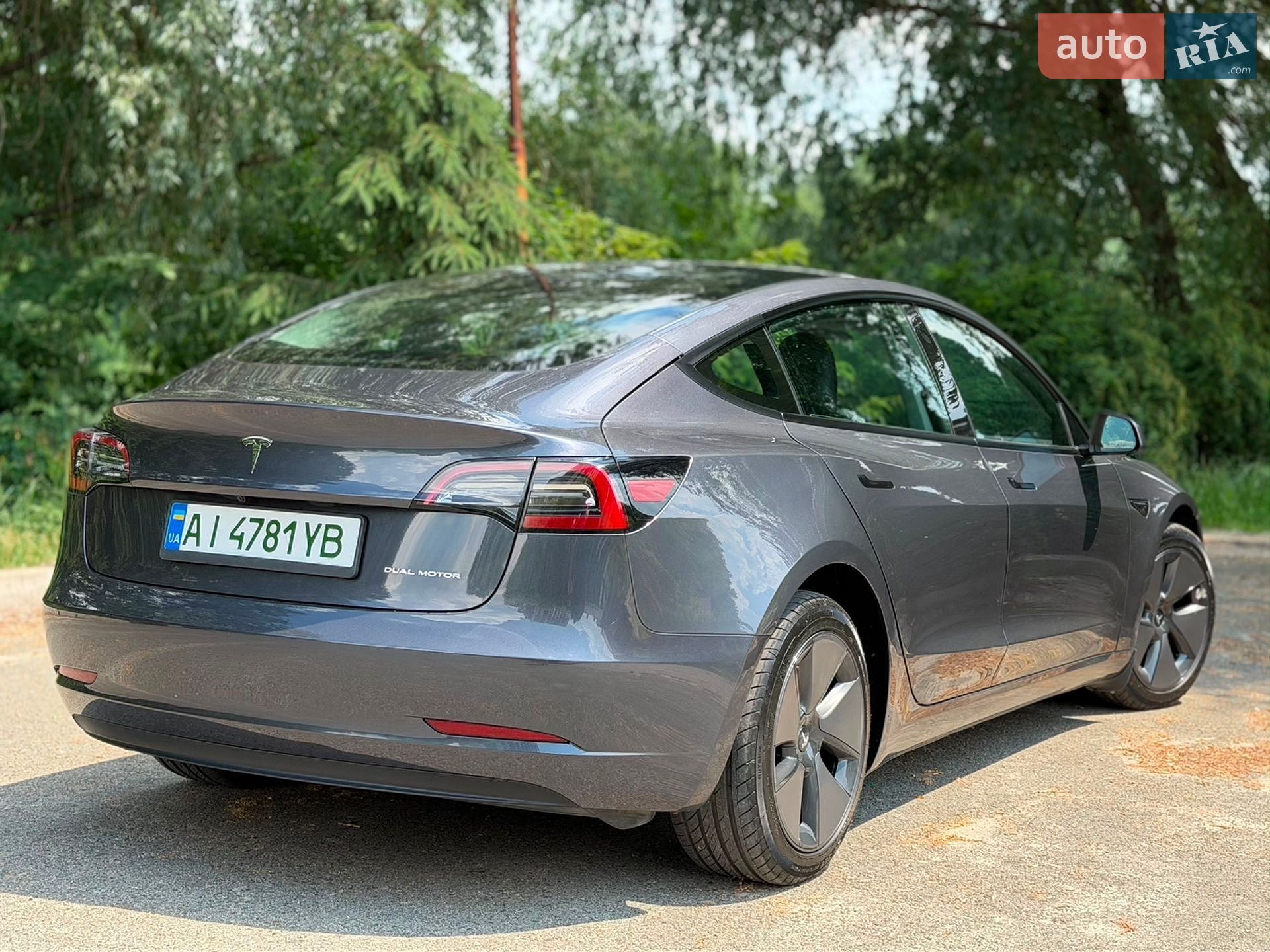 Tesla Model 3 2023 VIN 5YJ3E1EB7PF681140 фото оголошення 12 з 60