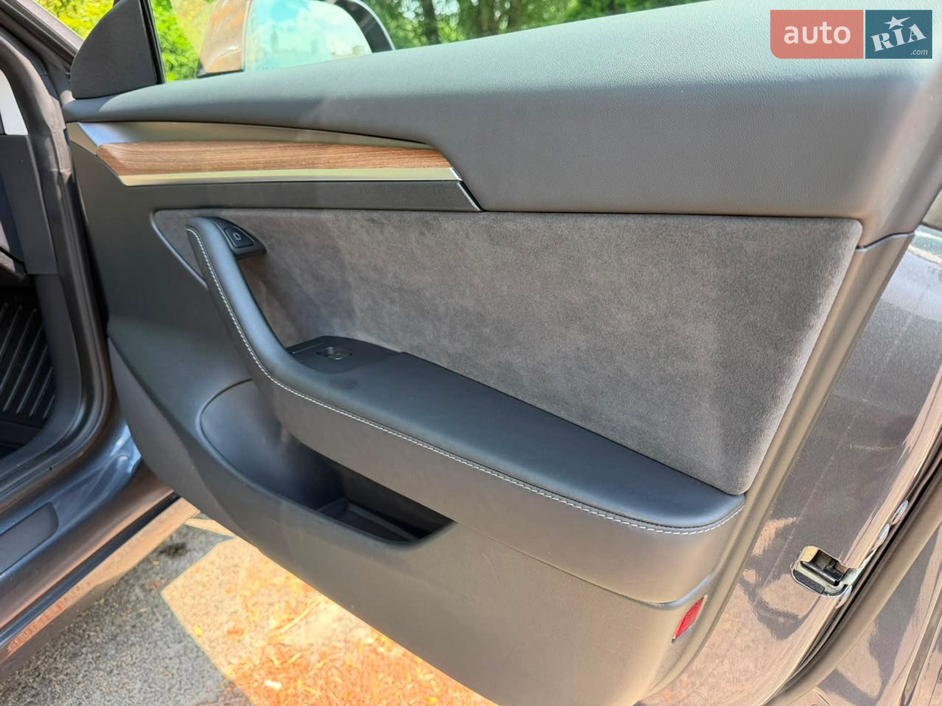 Tesla Model 3 2023 VIN 5YJ3E1EB7PF681140 фото оголошення 56 з 60