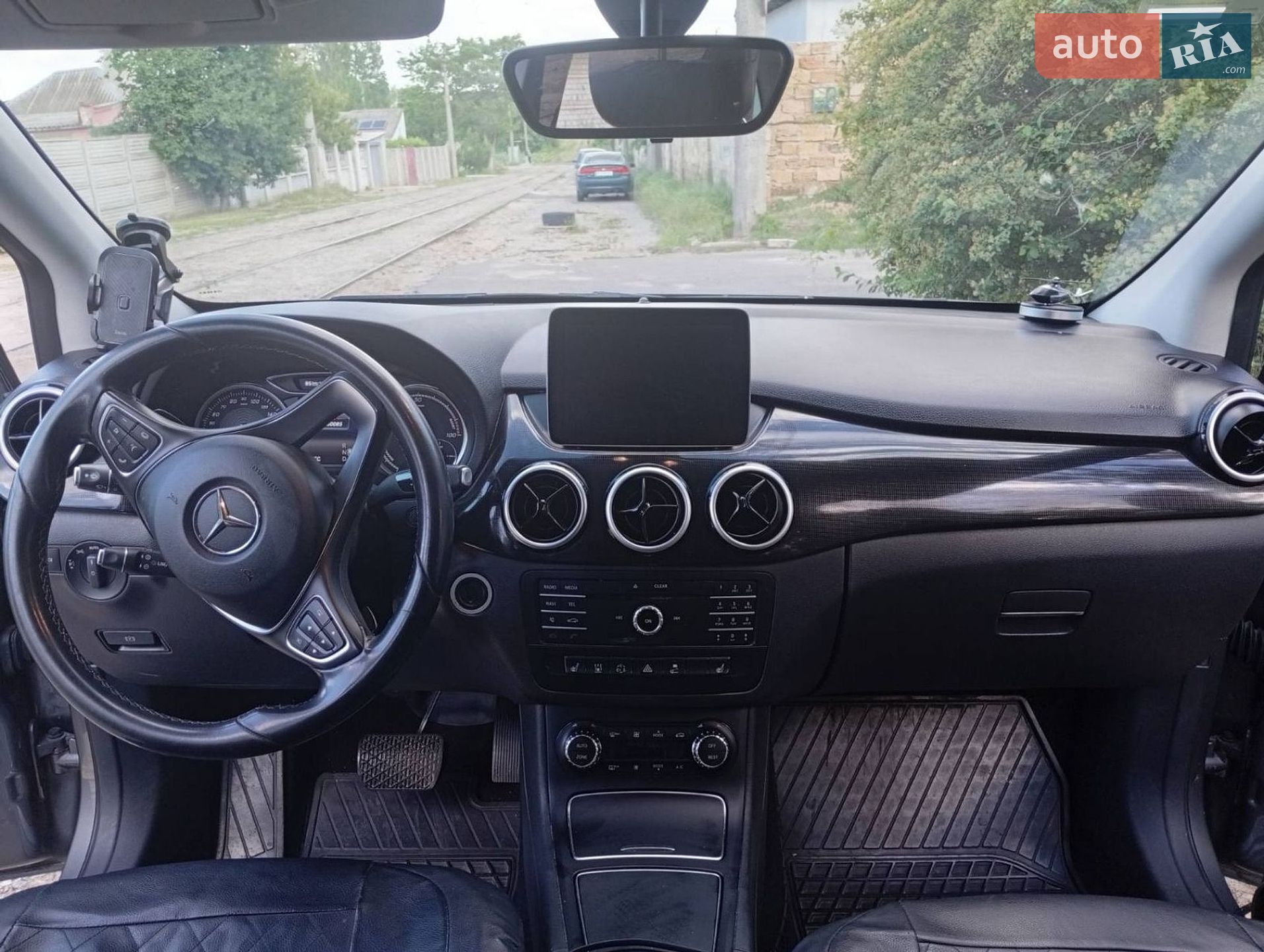 Mercedes-Benz B-Class 2016 VIN WDD2428901J013824 фото оголошення 5 з 7