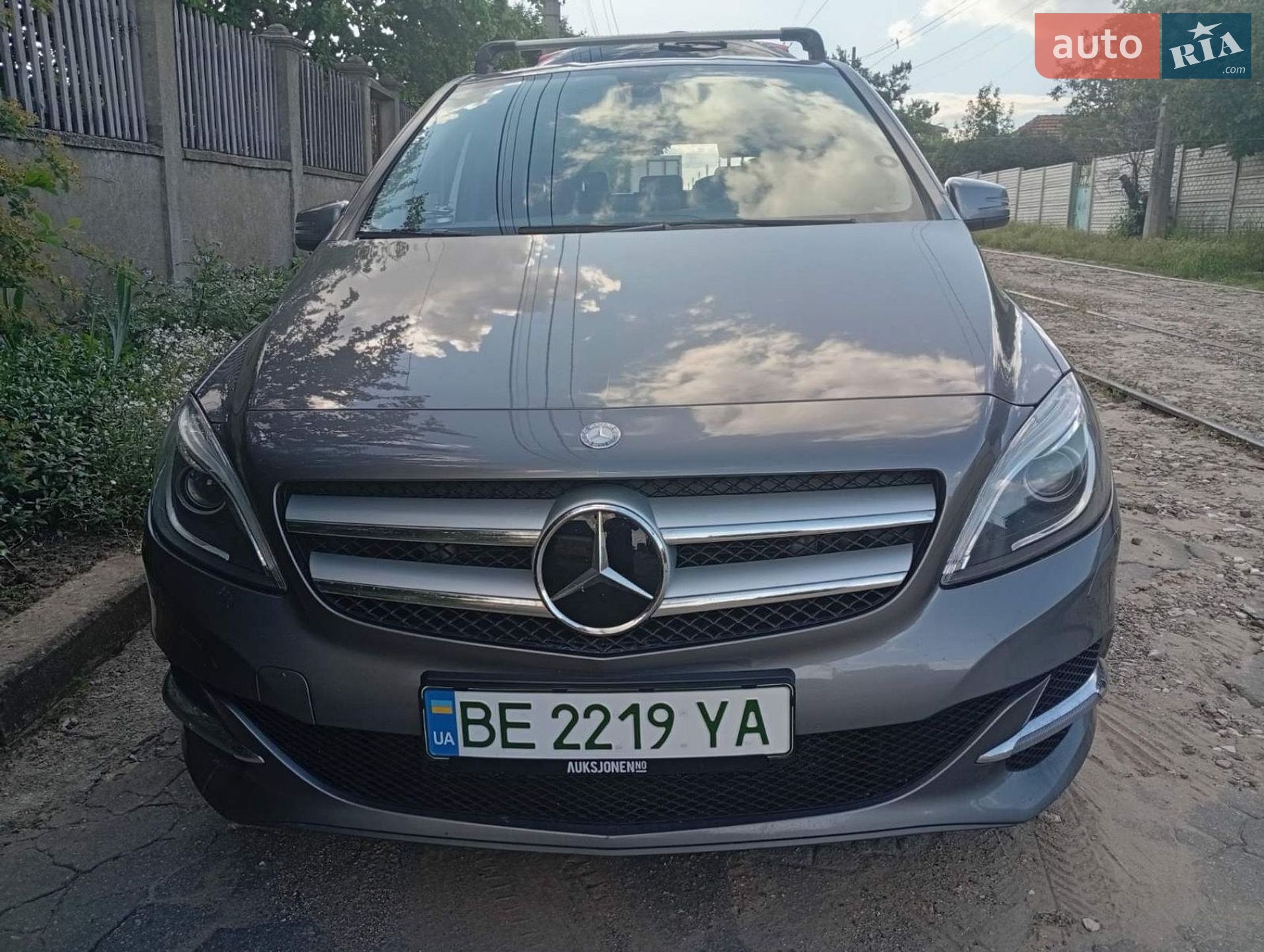 Mercedes-Benz B-Class 2016 VIN WDD2428901J013824 фото оголошення 2 з 7