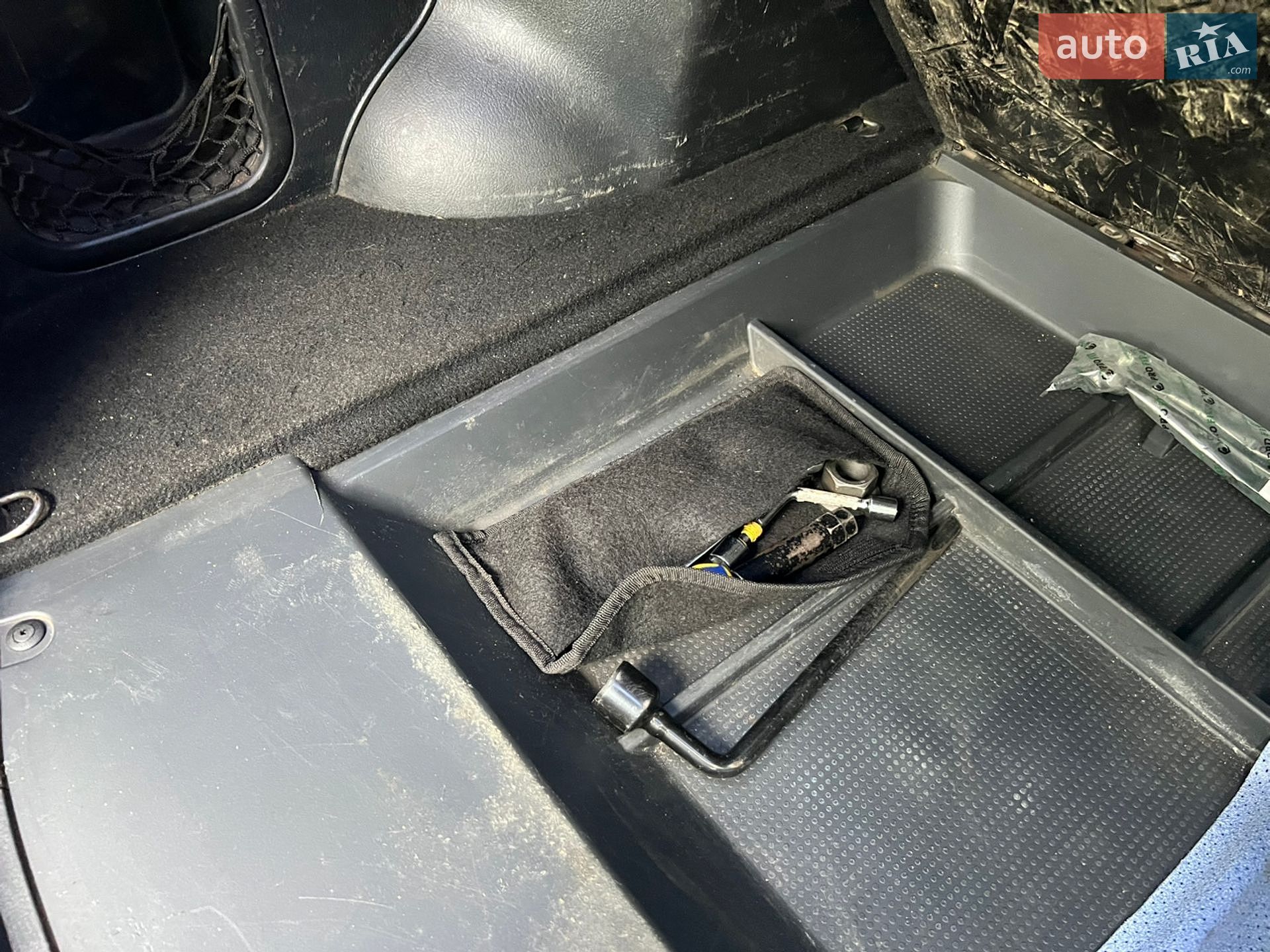 KIA Sorento 2009 VIN Y6LJC52459L200947 фото оголошення 26 з 32