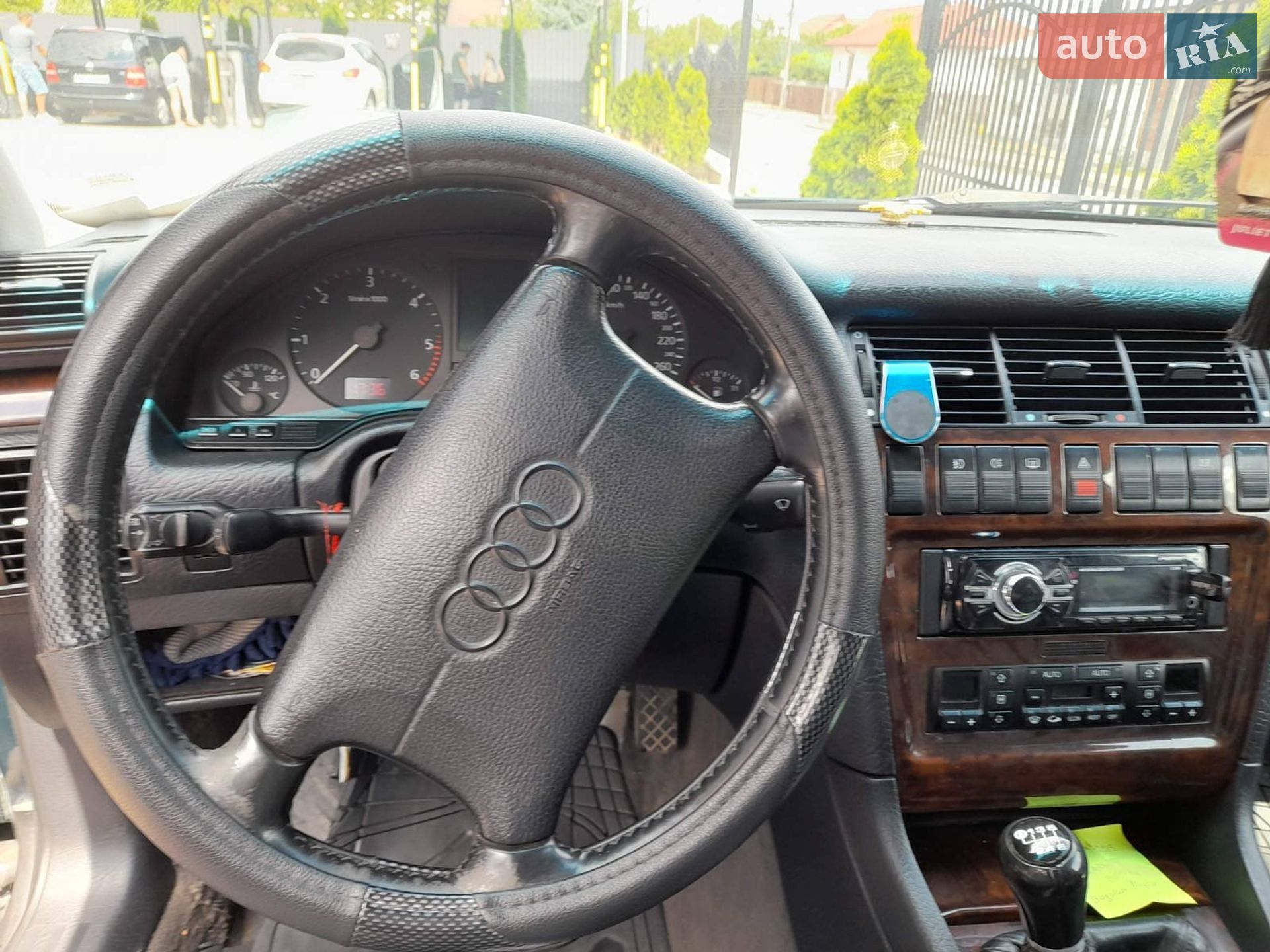 Audi A8 1997 VIN WAUZZZ4DZVN014620 фото оголошення 4 з 10