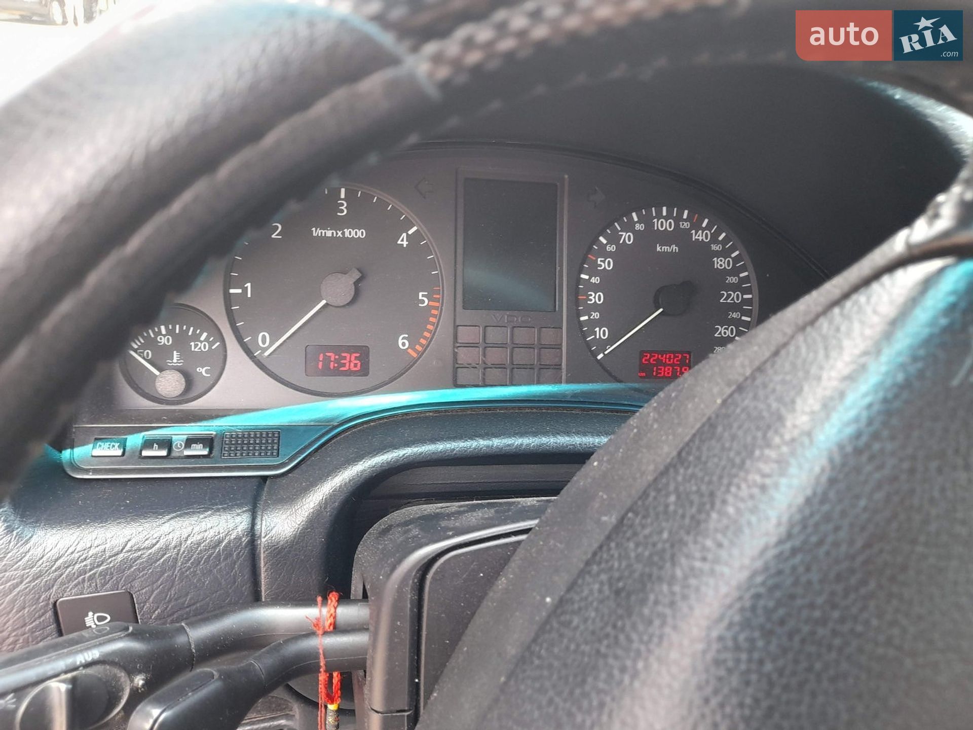 Audi A8 1997 VIN WAUZZZ4DZVN014620 фото оголошення 5 з 10