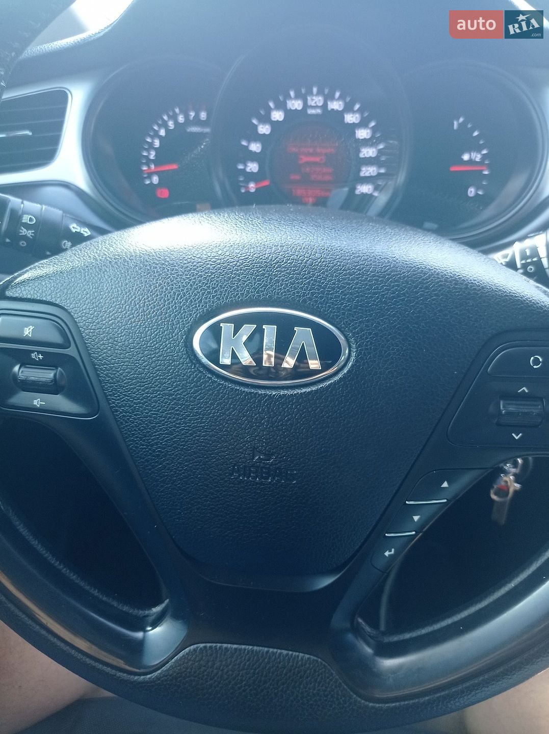 KIA Ceed 2013 VIN Y6DHM511AEL113899 фото оголошення 17 з 36