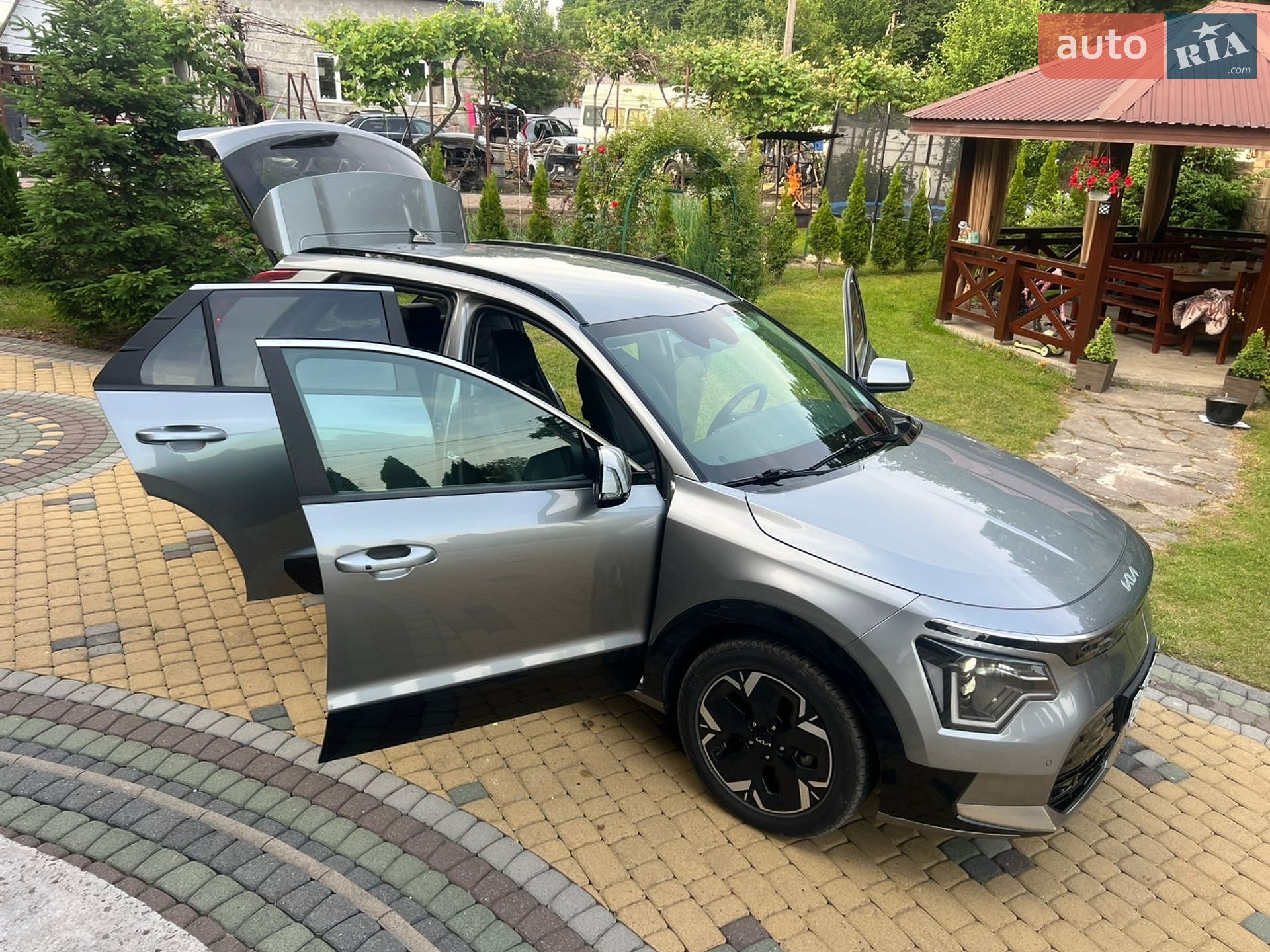 Kia Niro 2024 VIN KNDCR3L17R5121827 фото оголошення 10 з 15