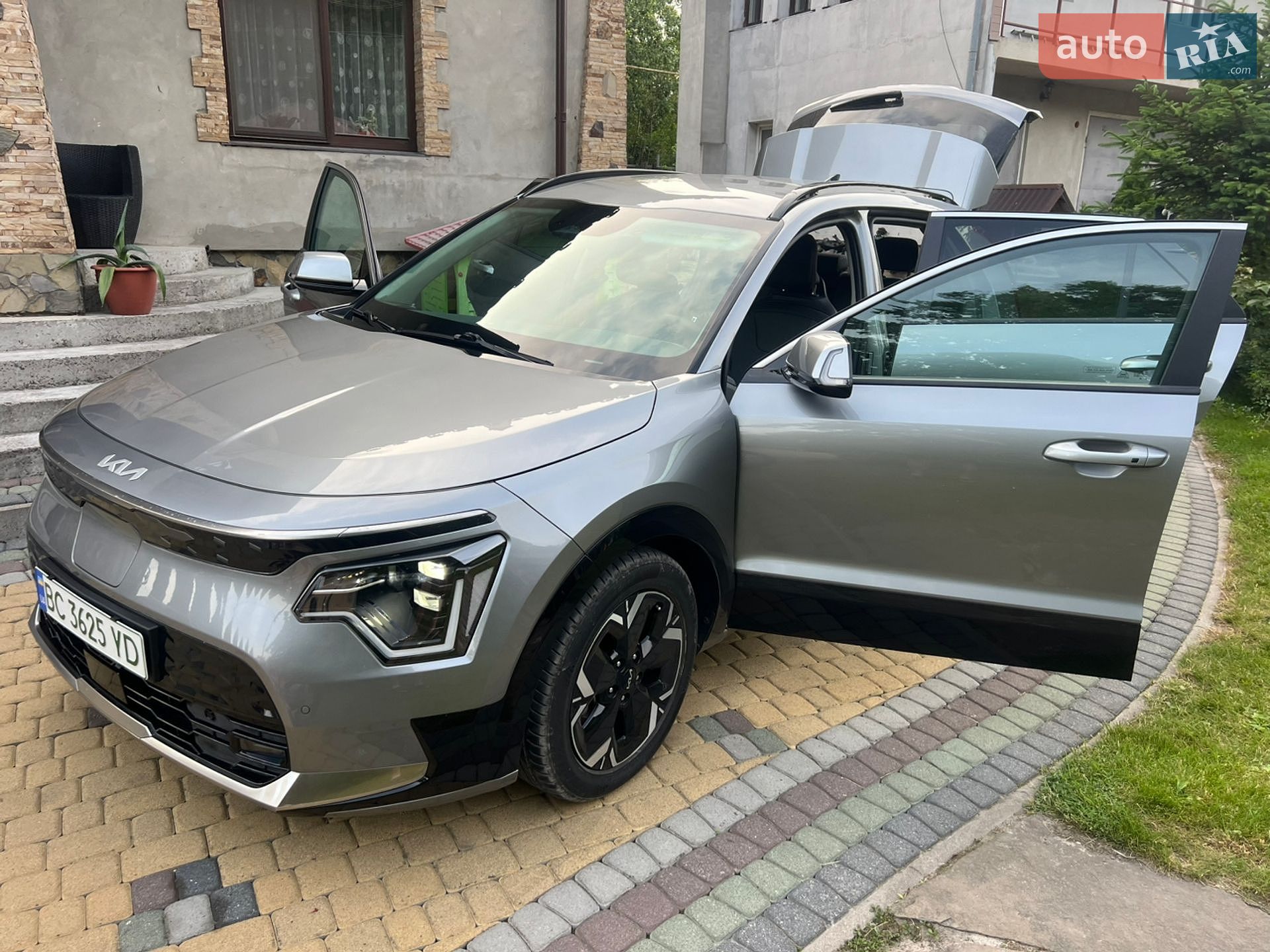 Kia Niro 2024 VIN KNDCR3L17R5121827 фото оголошення 11 з 15