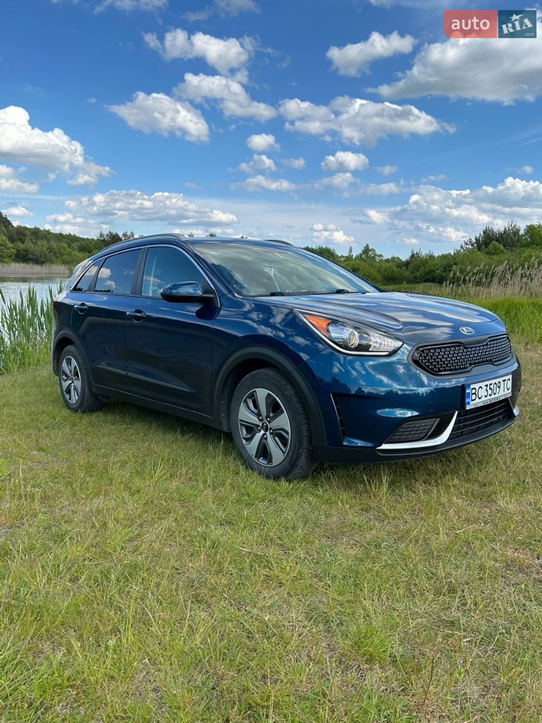 Kia Niro 2019 VIN KNDCB3LC1K5335675 фото оголошення 3 з 35