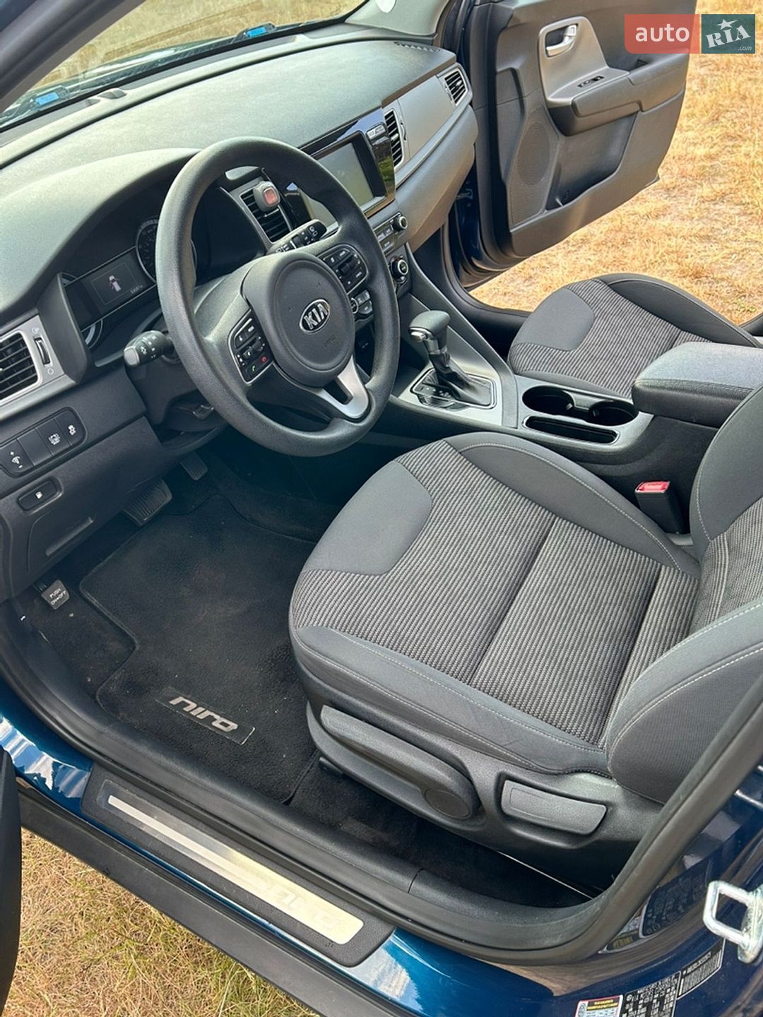 Kia Niro 2019 VIN KNDCB3LC1K5335675 фото оголошення 32 з 35