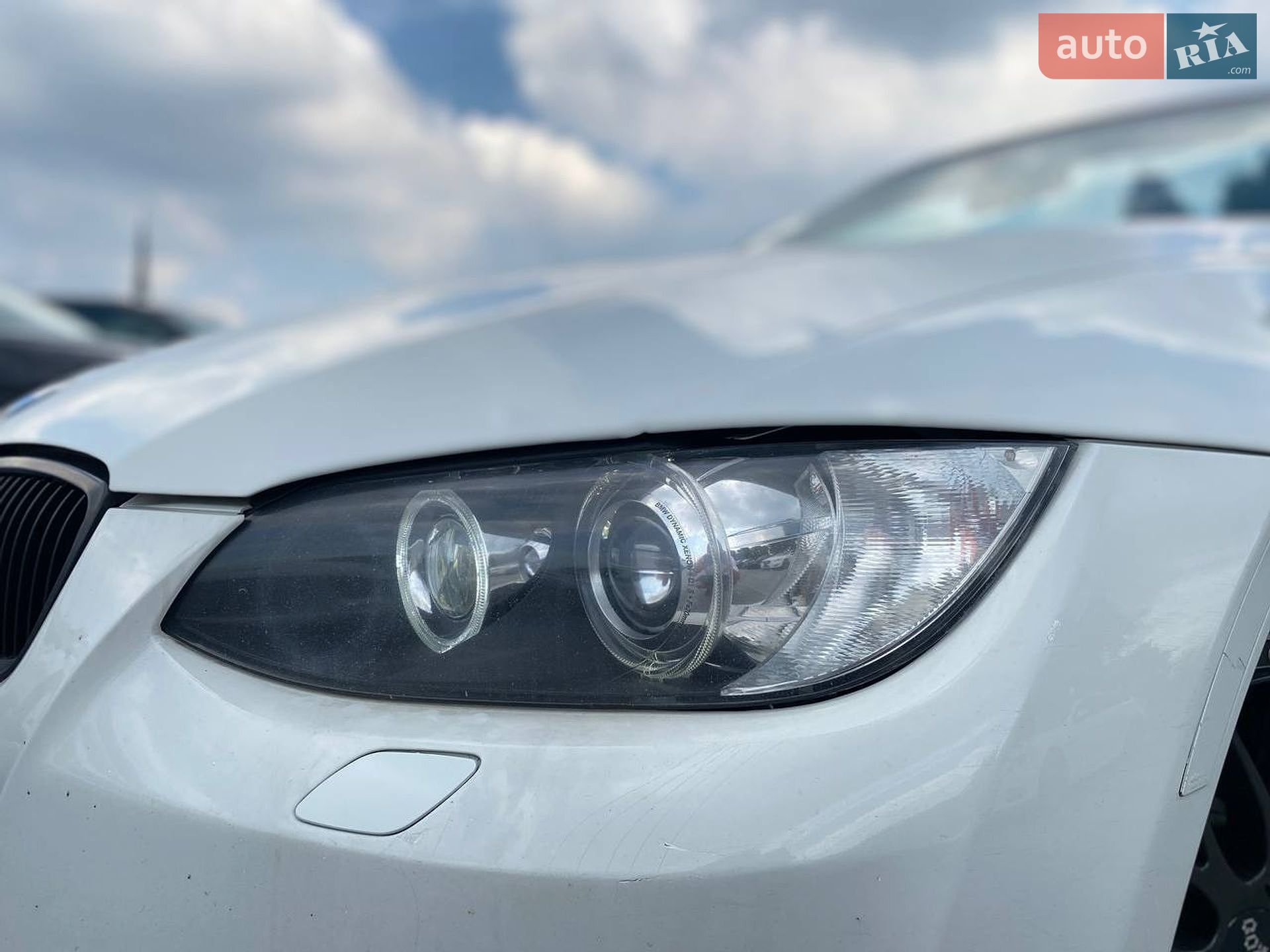 BMW 3 Series 2008 VIN WBAWL73518PX55174 фото оголошення 2 з 48