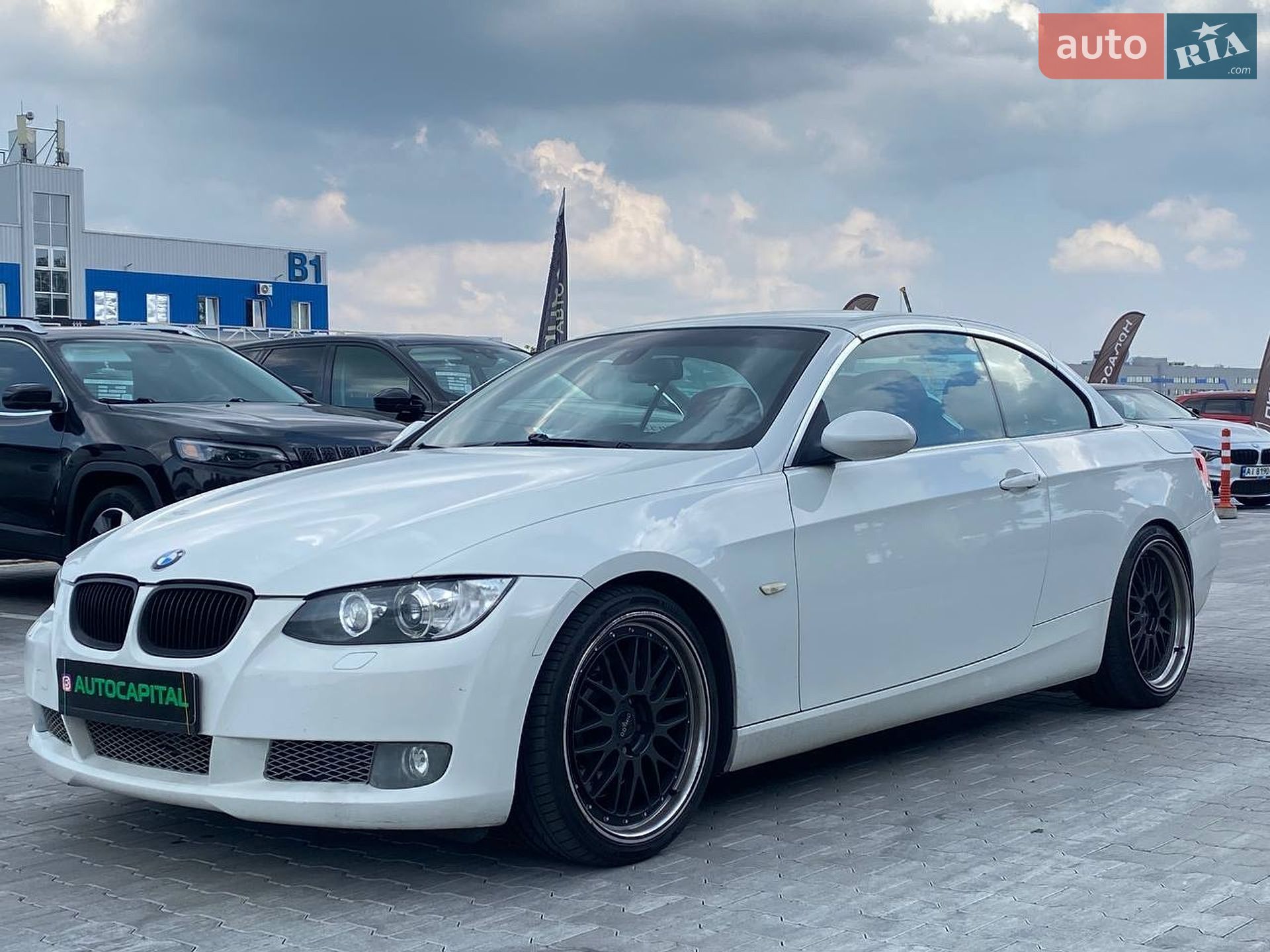 BMW 3 Series 2008 VIN WBAWL73518PX55174 фото оголошення 20 з 48