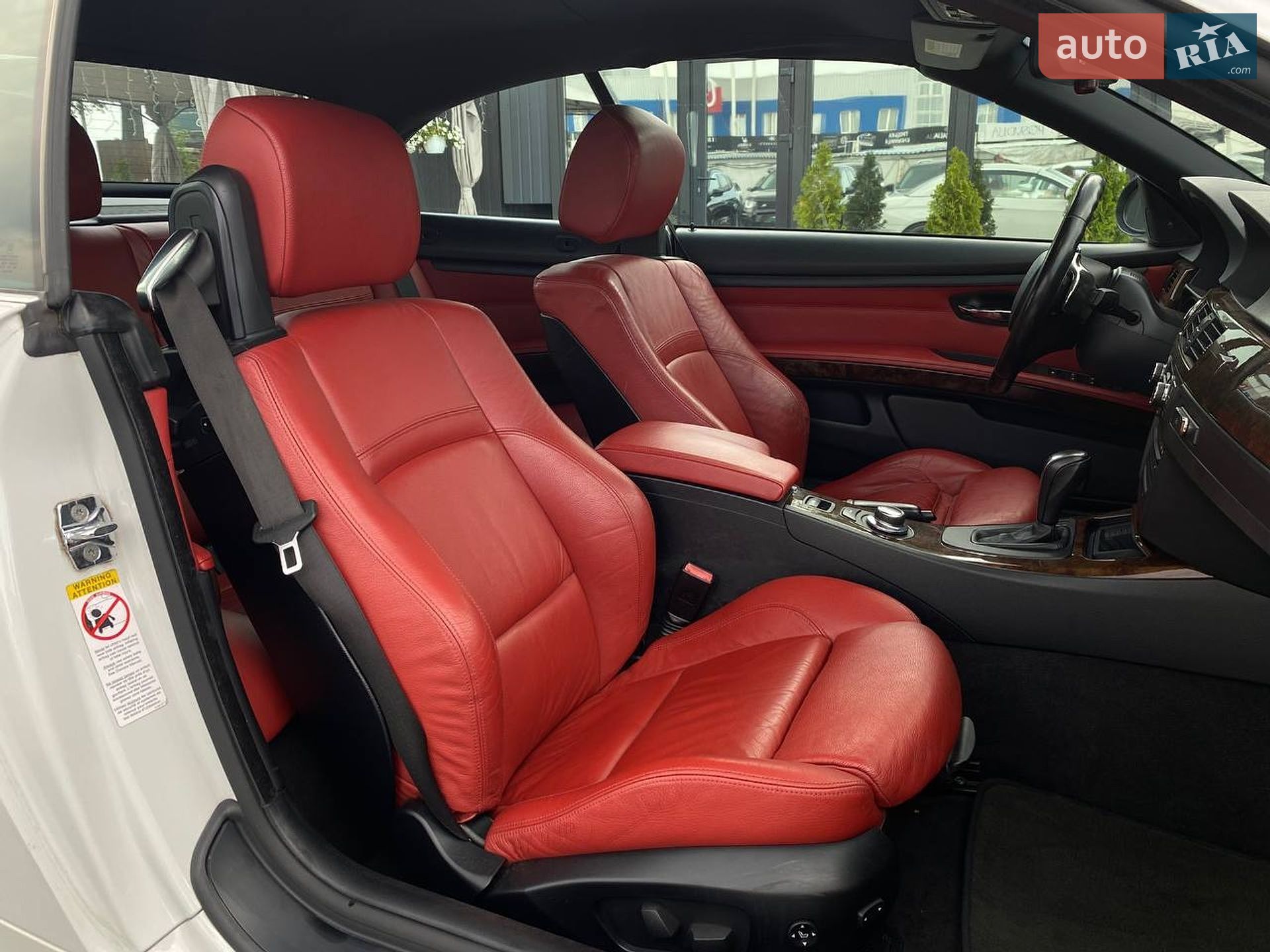 BMW 3 Series 2008 VIN WBAWL73518PX55174 фото оголошення 33 з 48