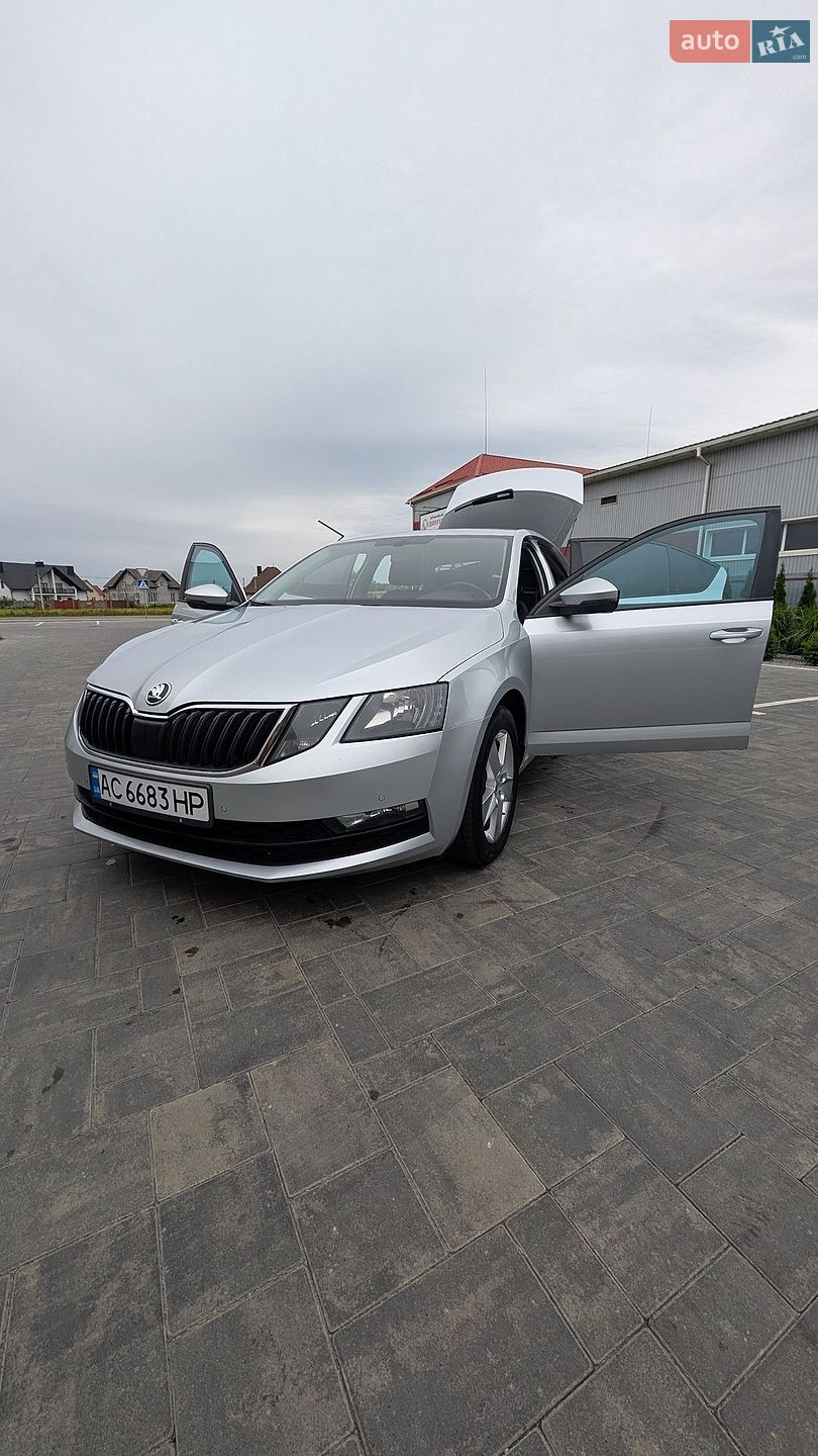 Skoda Octavia 2017 VIN TMBAG7NE4J0007791 фото оголошення 2 з 30
