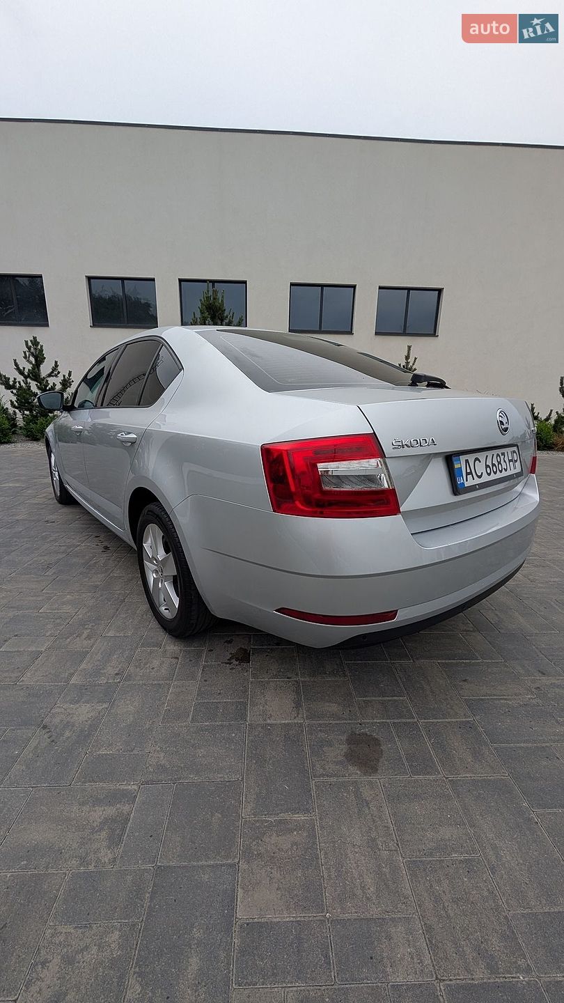 Skoda Octavia 2017 VIN TMBAG7NE4J0007791 фото оголошення 4 з 30