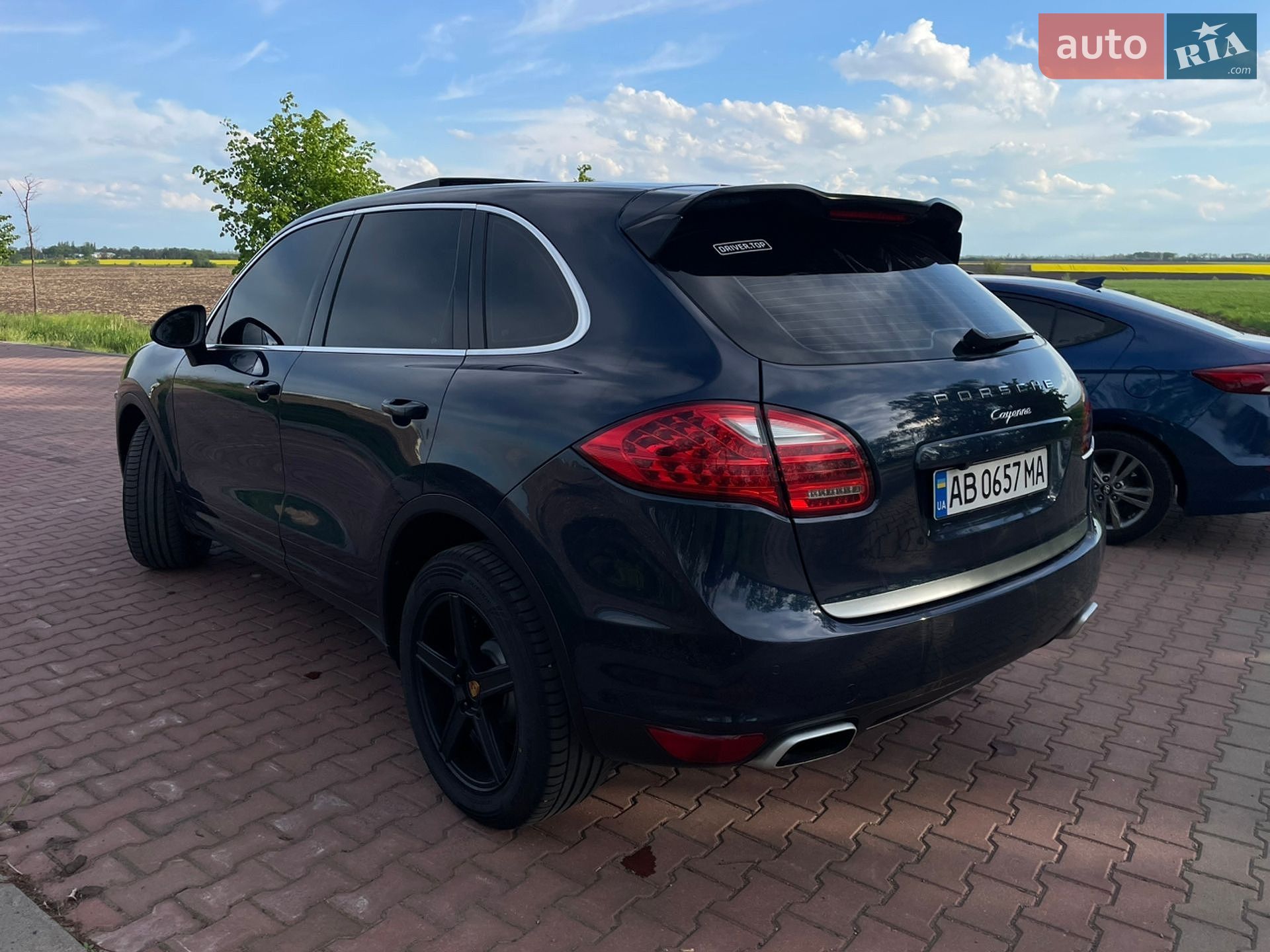 Porsche Cayenne 2011 VIN WP1AF2925CLA30034 фото оголошення 31 з 39