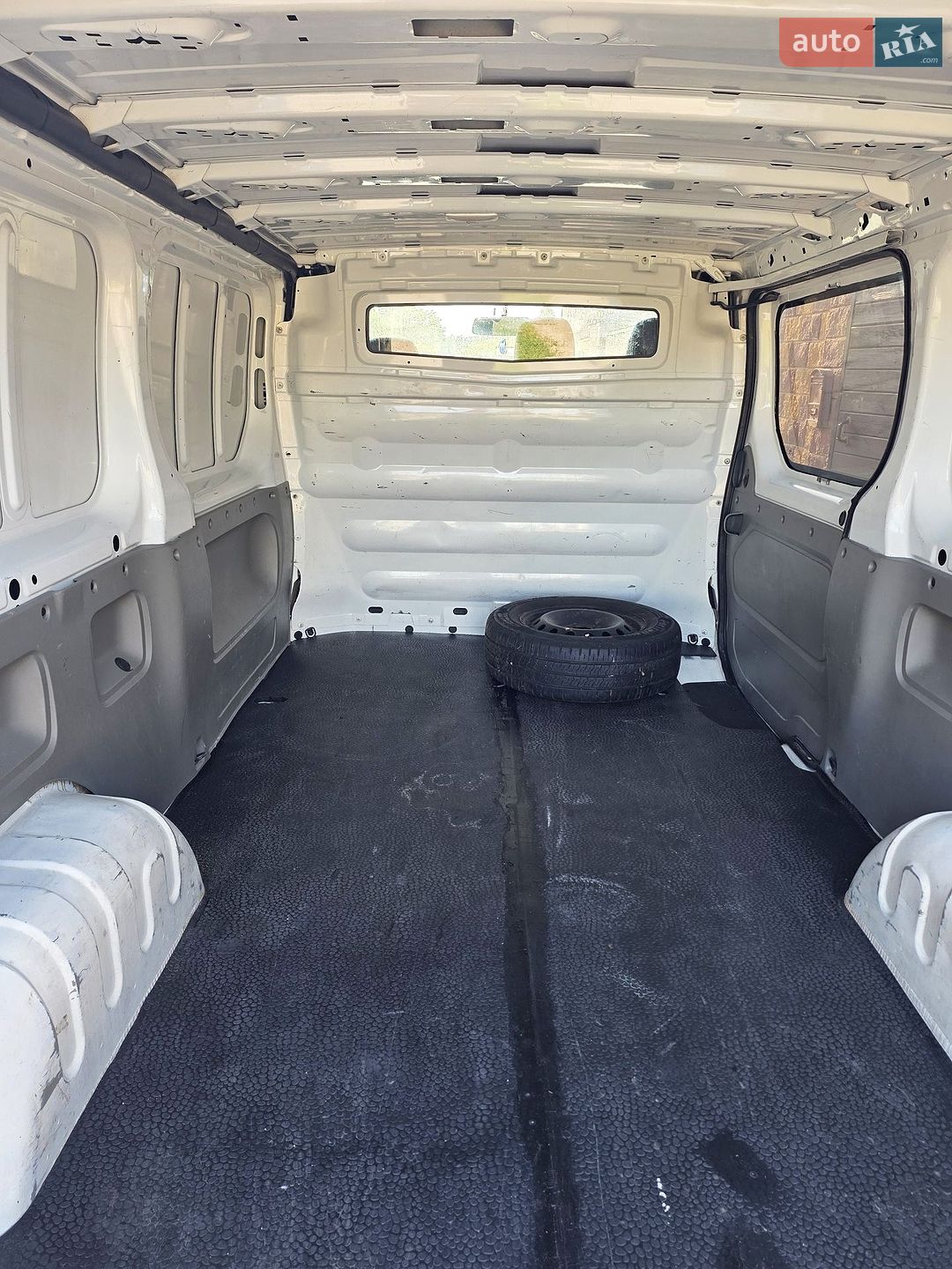 Renault Trafic 2013 VIN VF1FLB1B6DV436305 фото оголошення 7 з 12