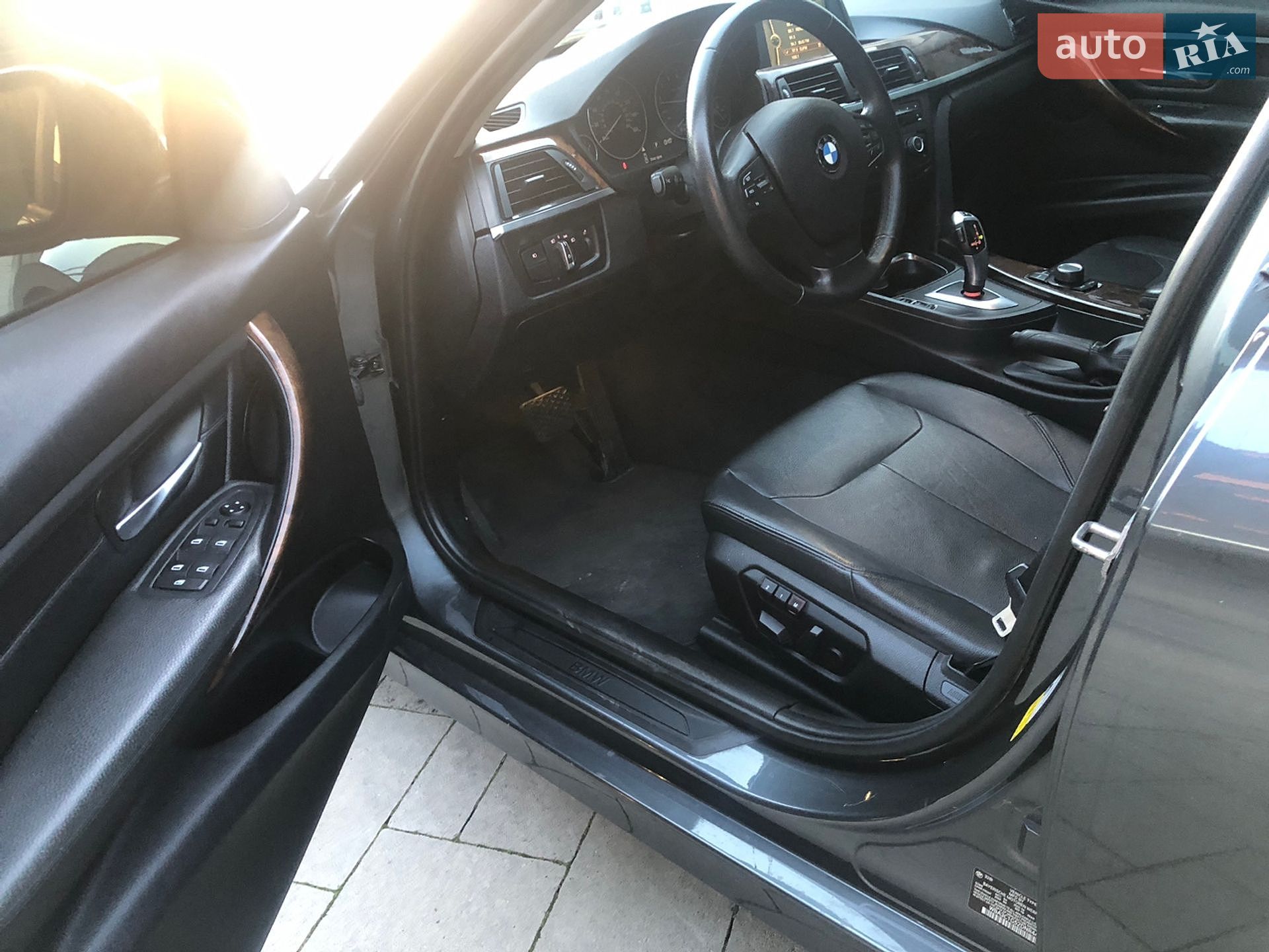 BMW 3 Series 2013 VIN WBA3C1G52DNR44321 фото оголошення 23 з 35