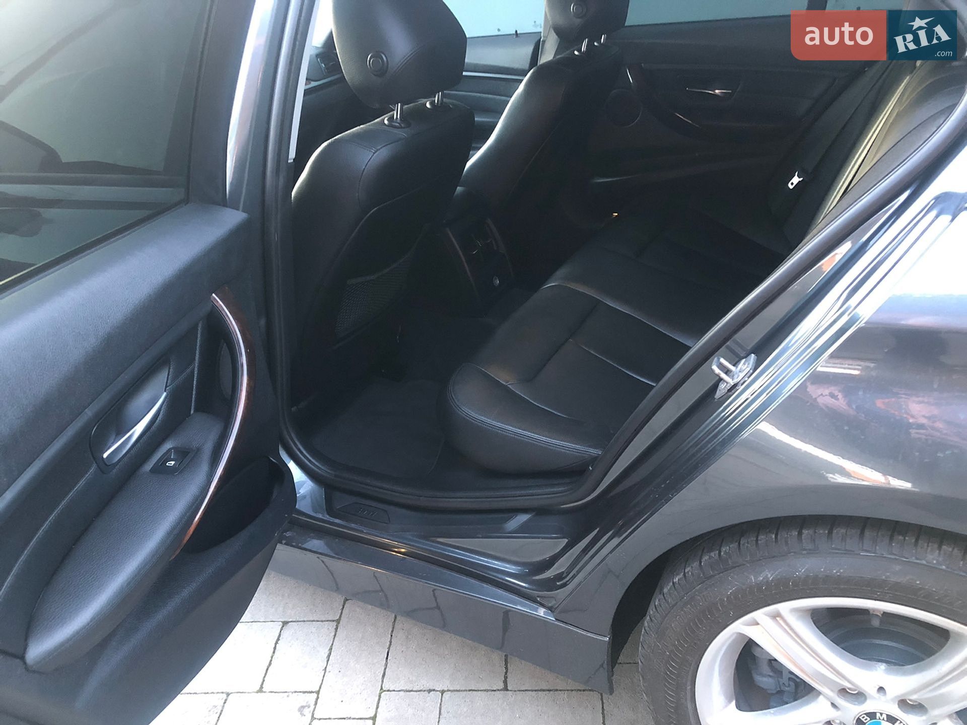 BMW 3 Series 2013 VIN WBA3C1G52DNR44321 фото оголошення 25 з 35