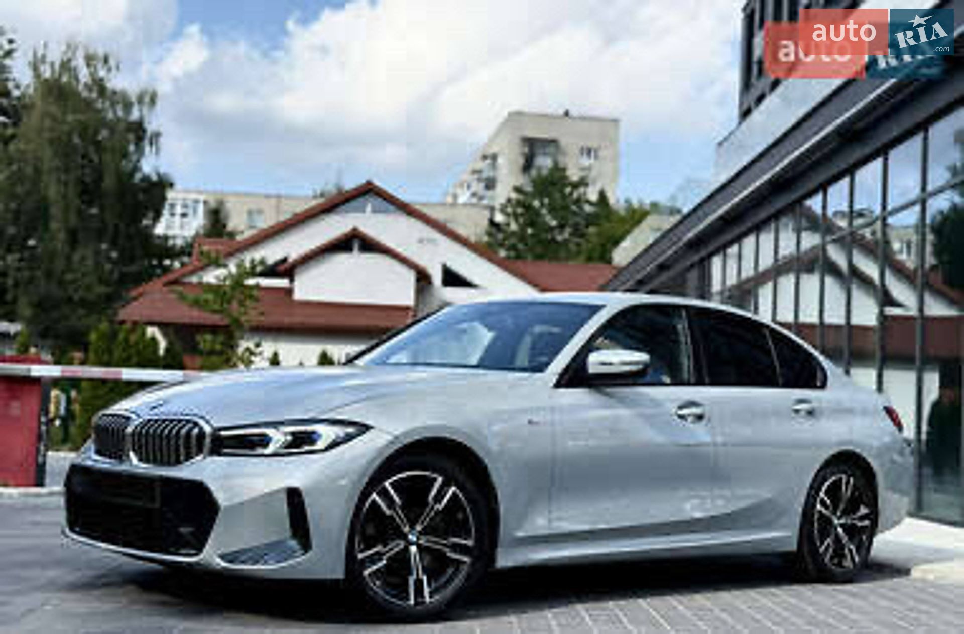 BMW 3 Series 2024 VIN WBA71FF090FT87650 фото оголошення 13 з 13