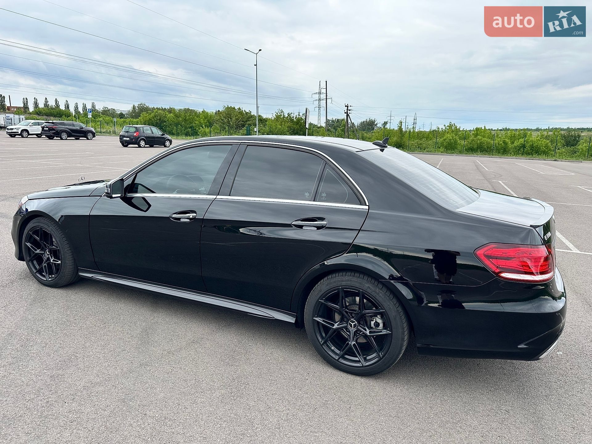 Mercedes-Benz E-Class 2014 VIN WDDHF8JBXFB086436 фото оголошення 4 з 45