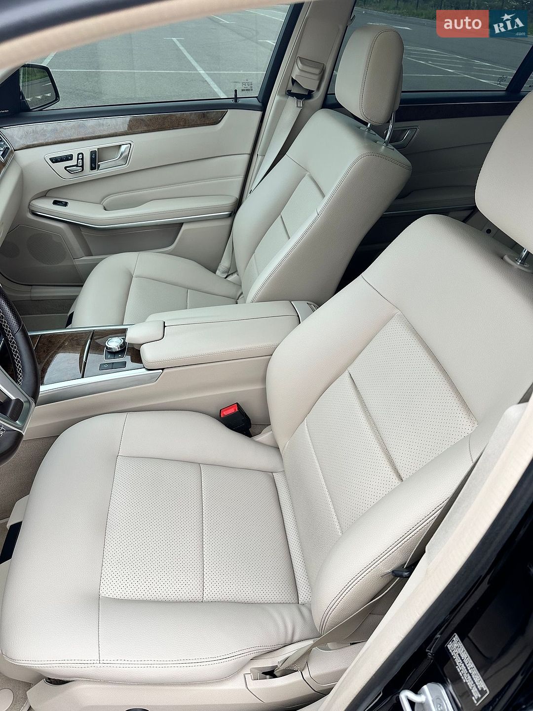 Mercedes-Benz E-Class 2014 VIN WDDHF8JBXFB086436 фото оголошення 18 з 45