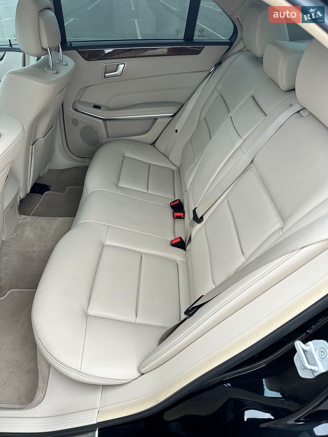 Mercedes-Benz E-Class 2014 VIN WDDHF8JBXFB086436 фото оголошення 21 з 45