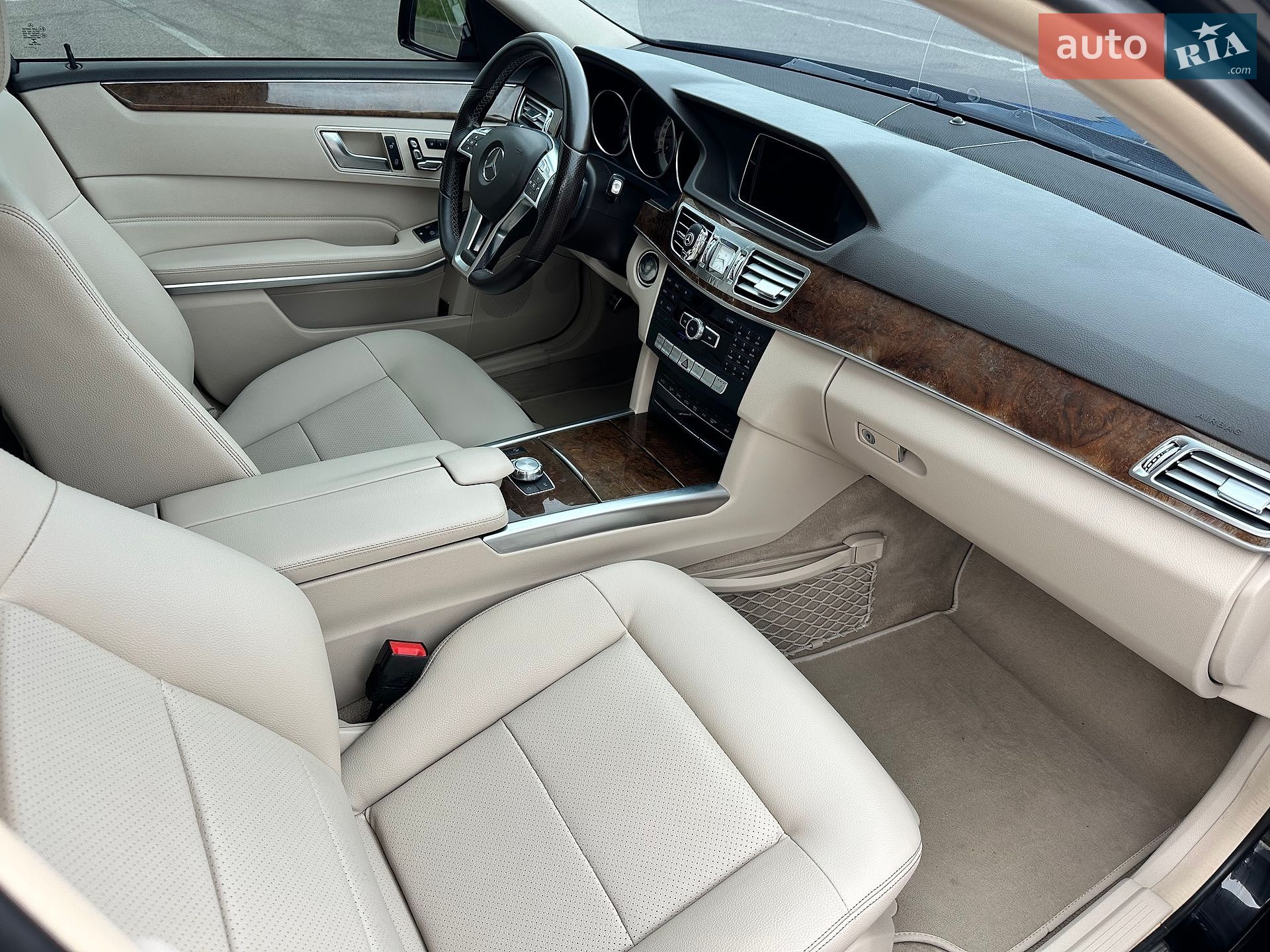 Mercedes-Benz E-Class 2014 VIN WDDHF8JBXFB086436 фото оголошення 32 з 45